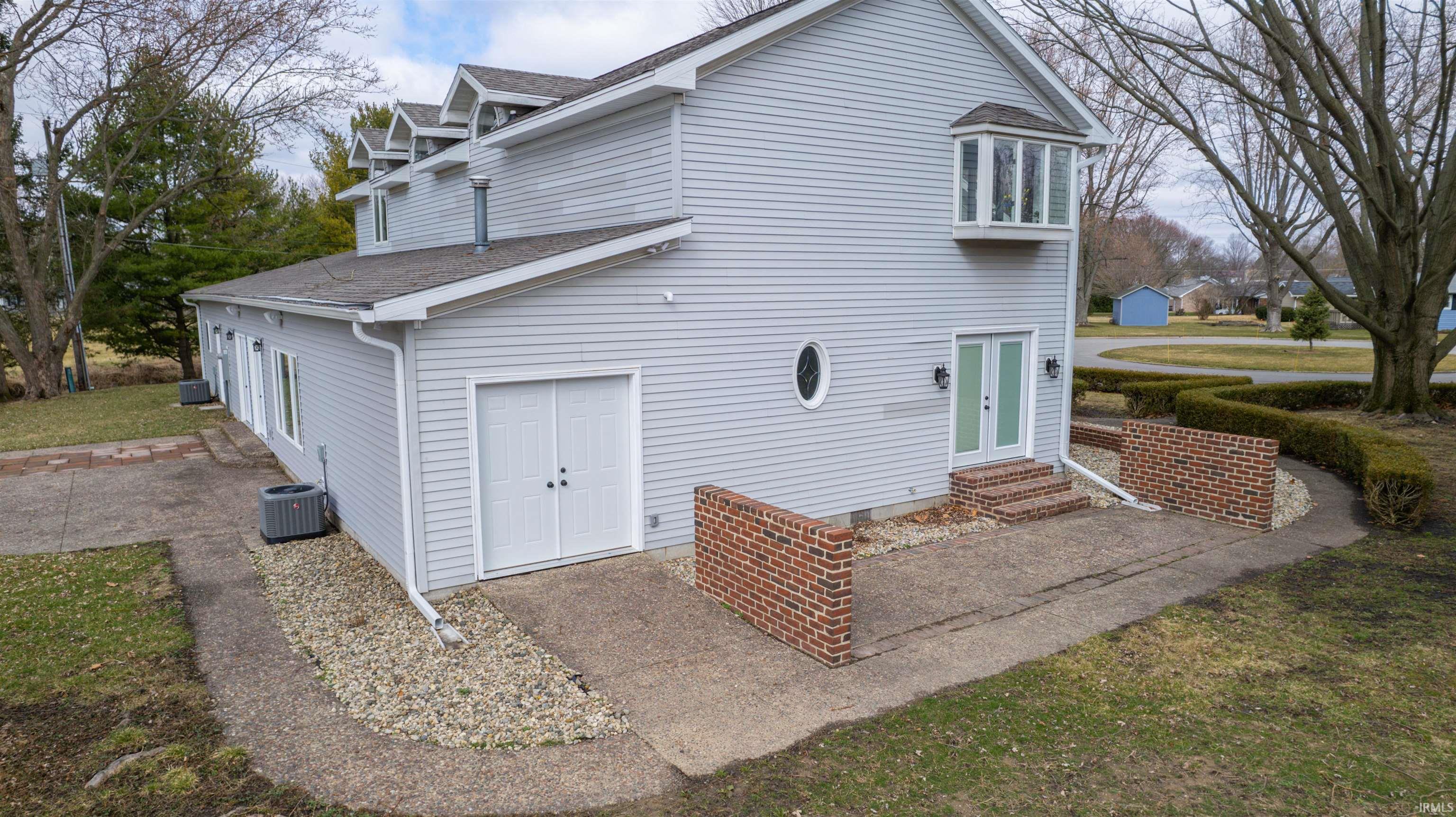 Photo 33 of 1445 Rosewood Court