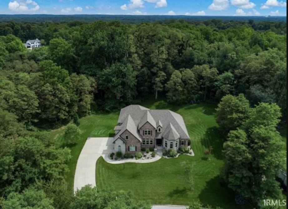 21562 Golden Maple Court, South Bend, IN 46628