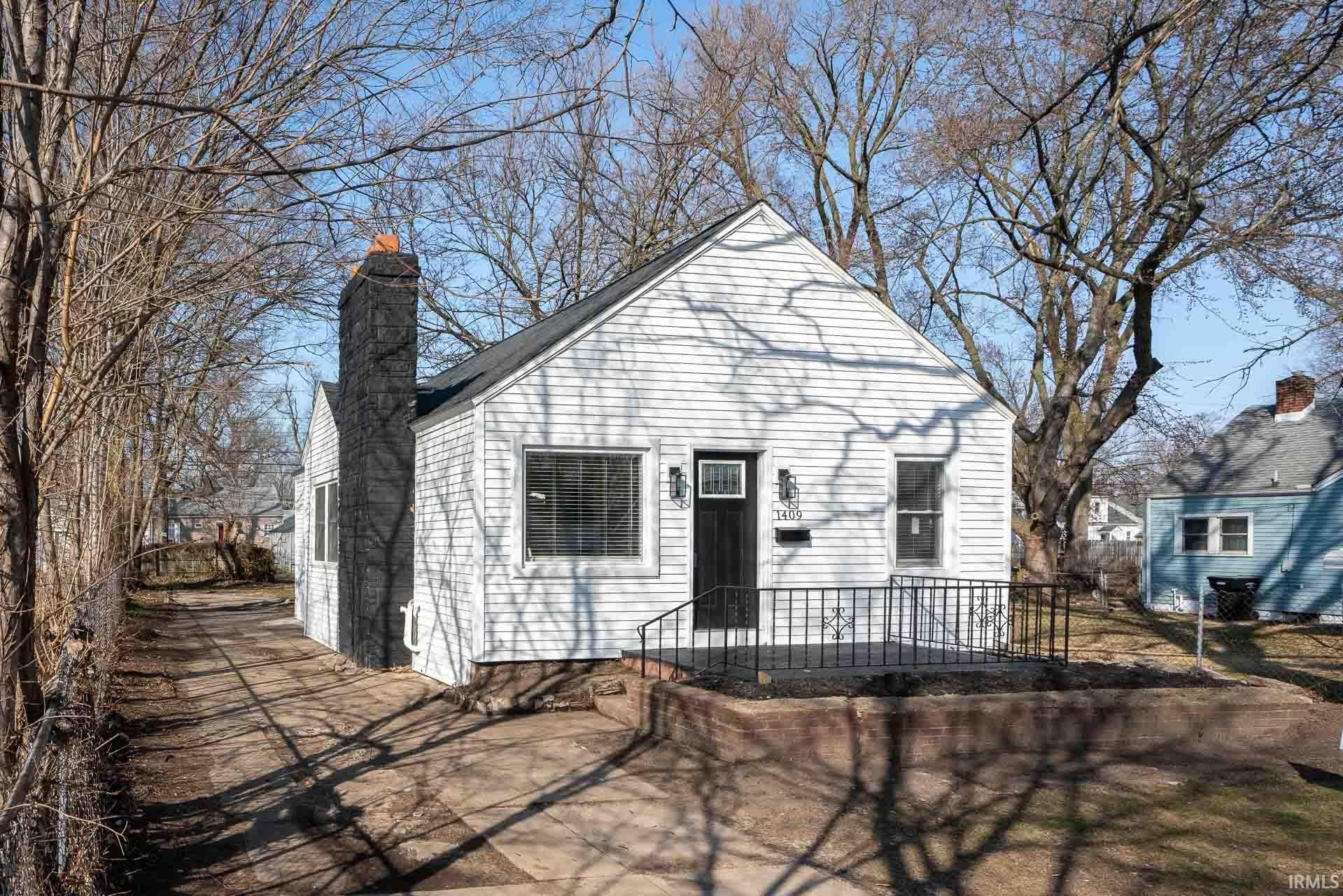 1409 Miner Street, South Bend, IN 46617