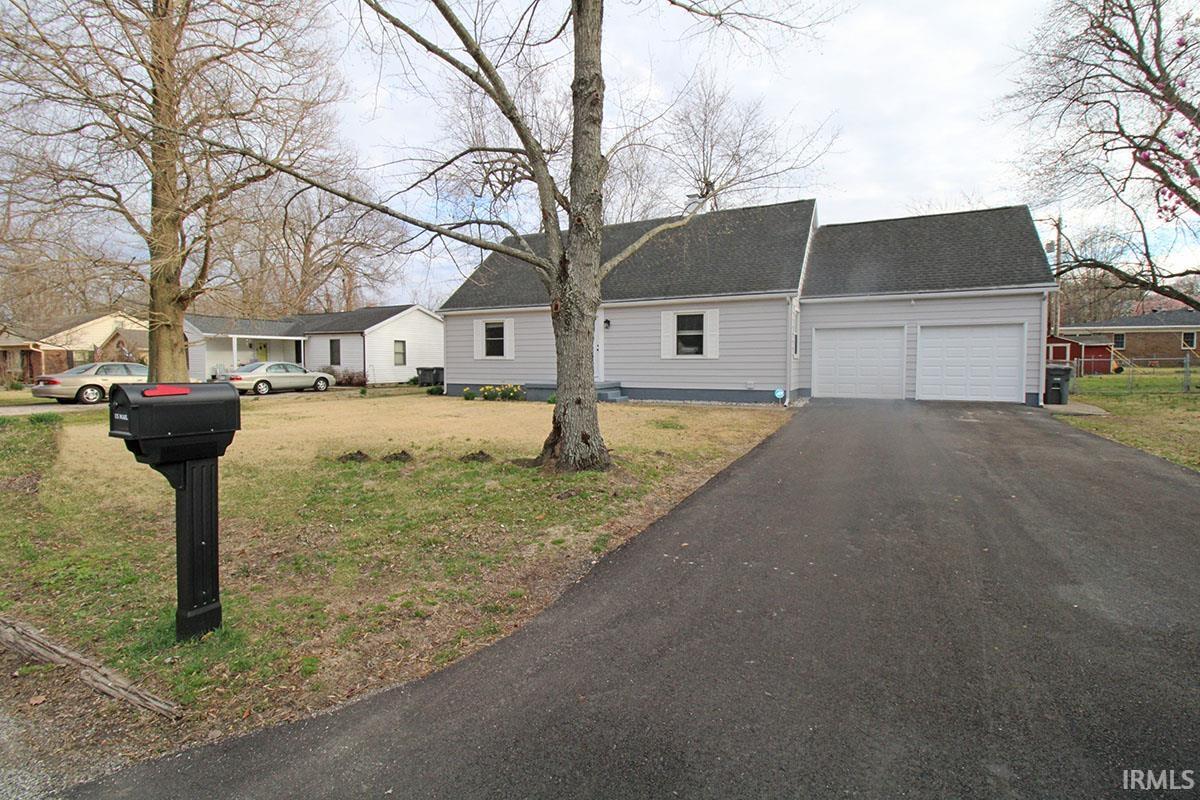 7409 Washington Avenue, Evansville, IN 47715