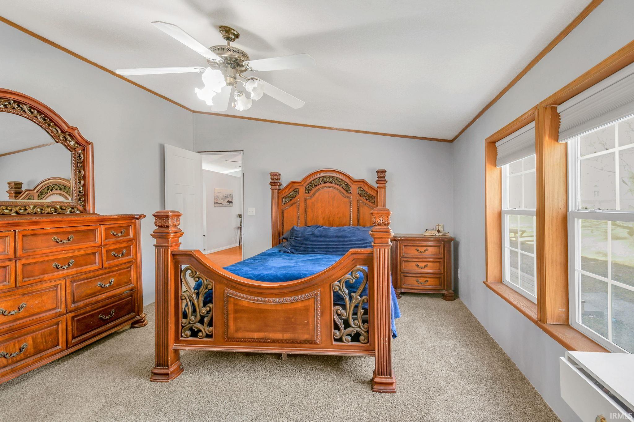 Photo 13 of 340 E Tulip Tree Drive