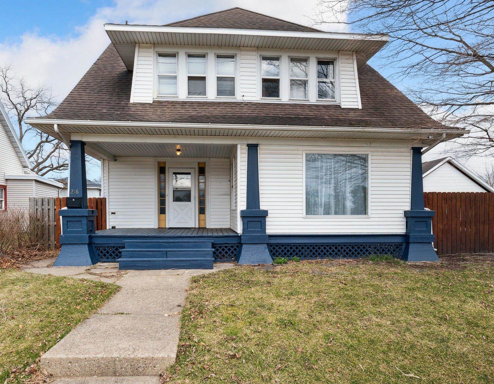 Mishawaka IN Real Estate 216 S Logan Mishawaka IN 46544 MLS 202307125