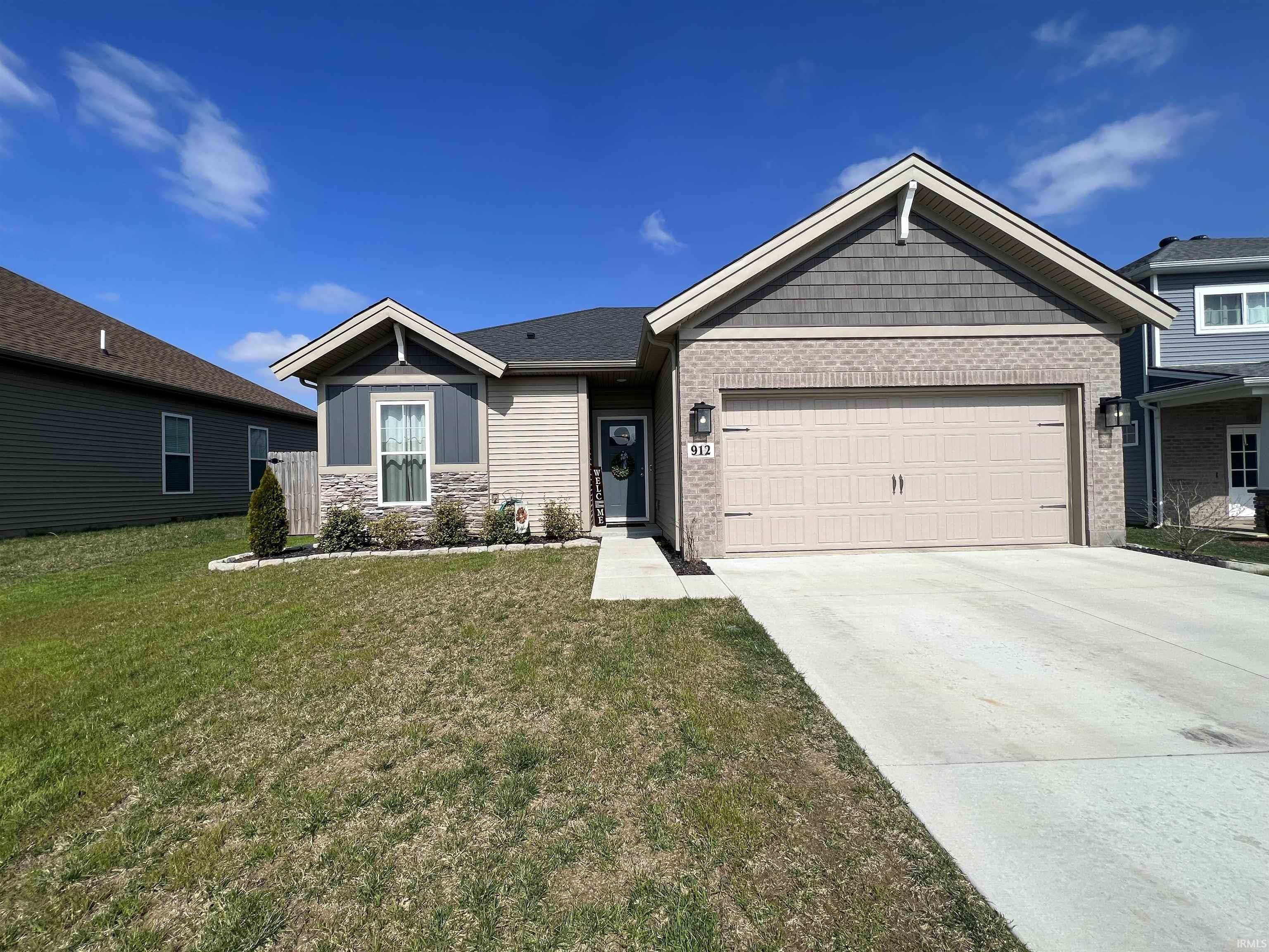 912 Cameo Court, Evansville, IN 47711