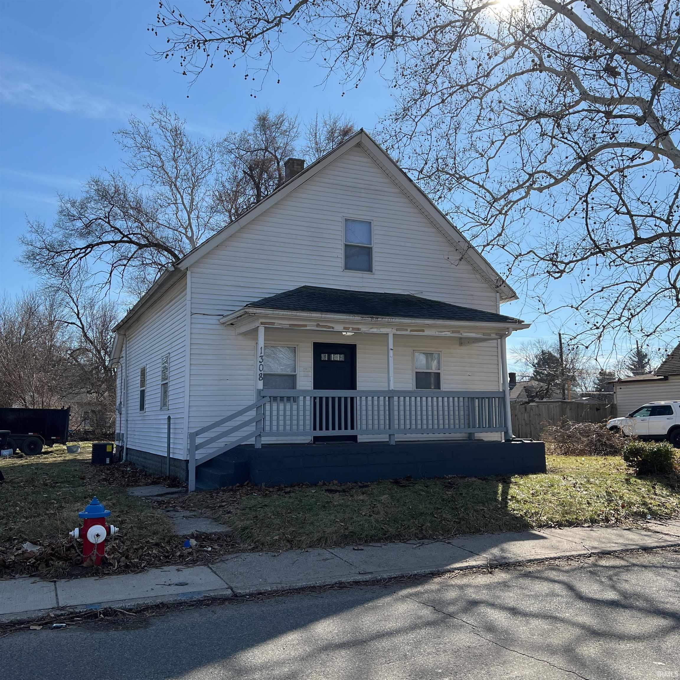 1308 W Indiana Avenue, South Bend, IN 46613
