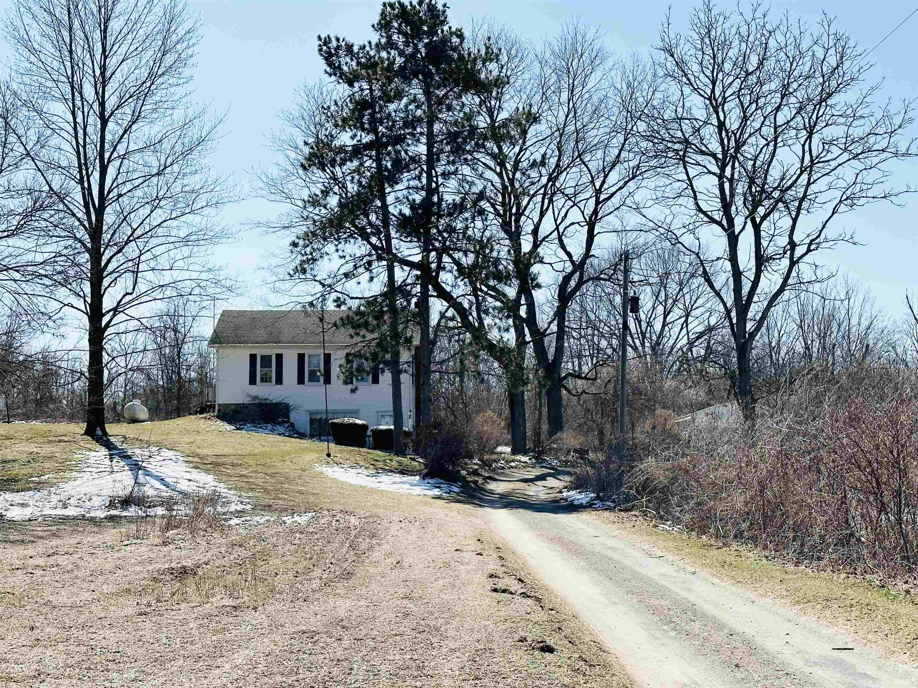 25420 Martindale North Liberty, IN 46554