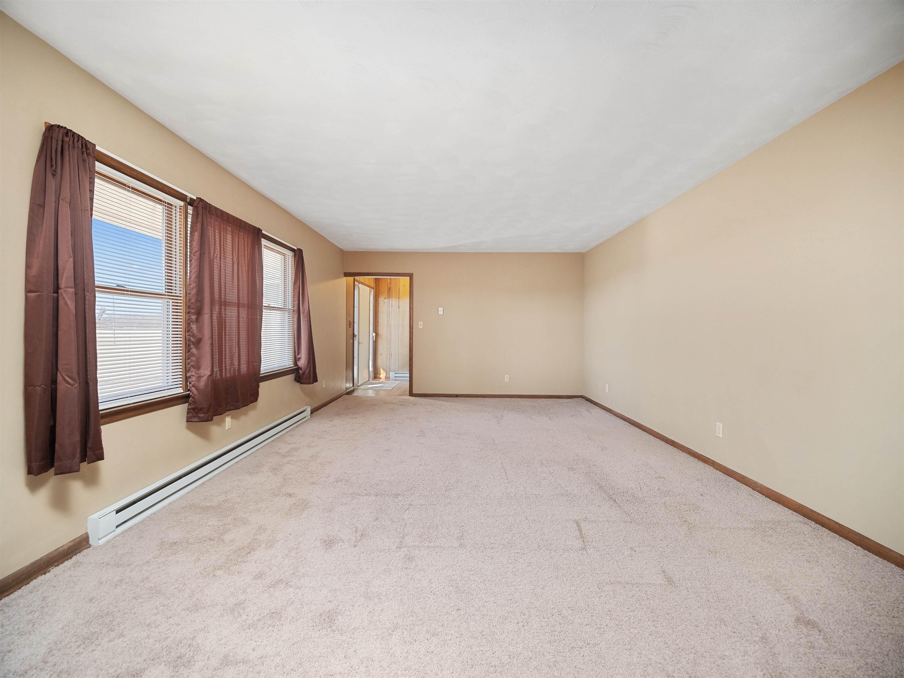 Photo 9 of 1411 W 1000 N Road