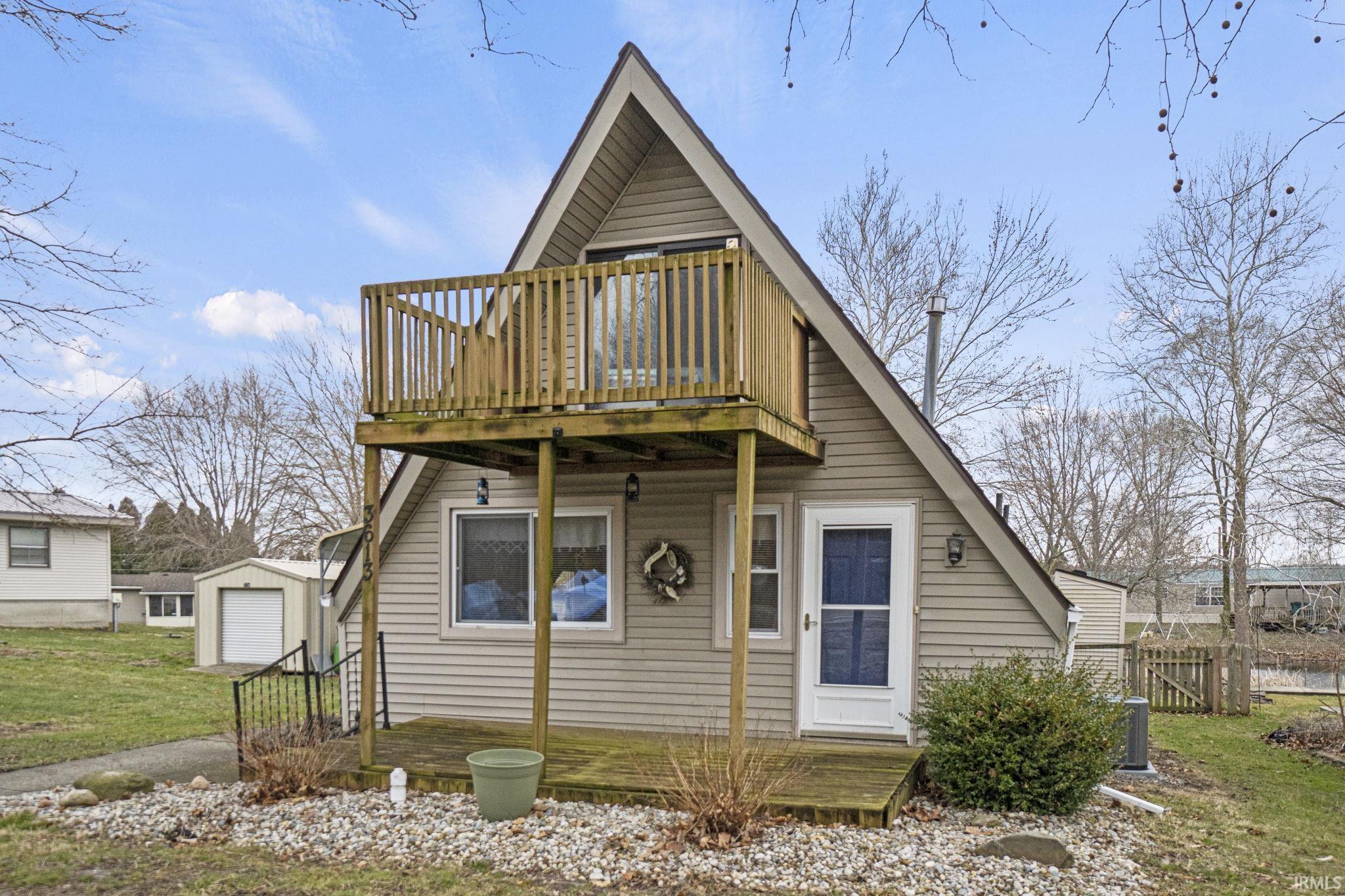 Residential for sale in Pierceton, Indiana, 202308027