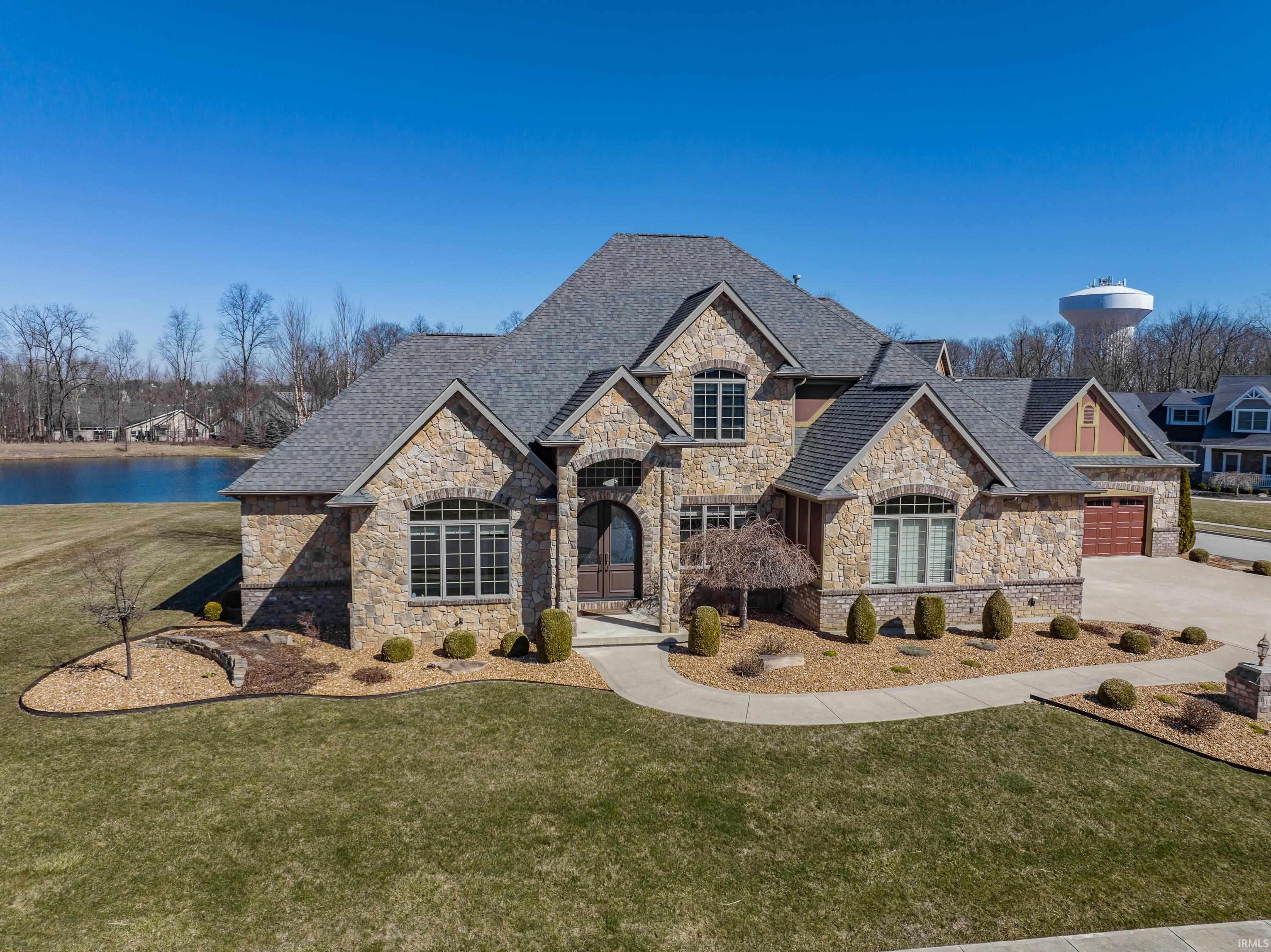 14808 Remington Place, Fort Wayne, IN 46814