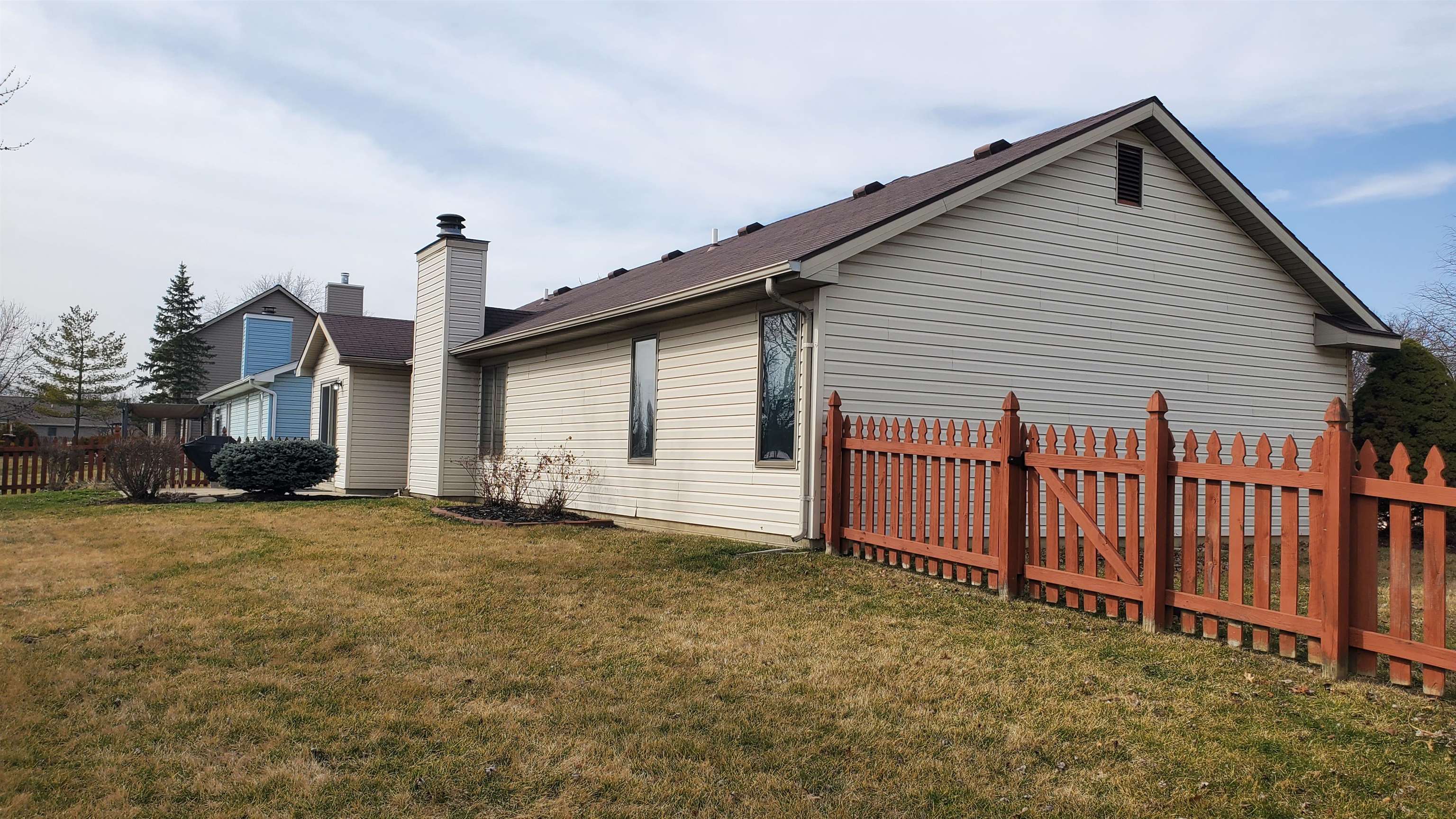 Photo 32 of 8210 Fountainhead Drive