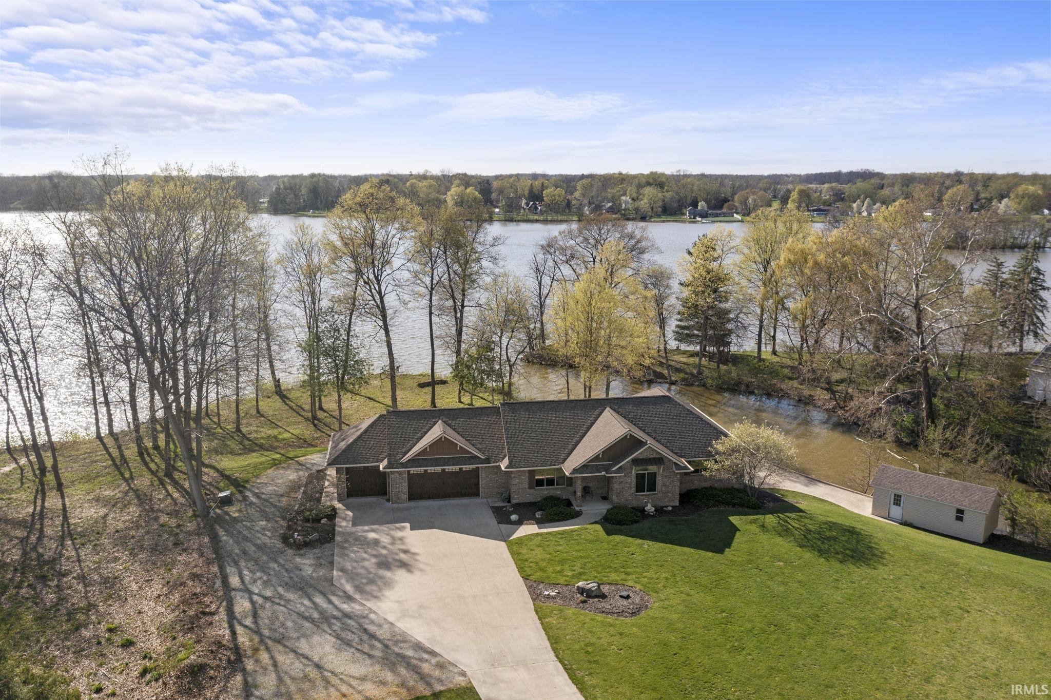 12933 Schwartz Road, Grabill, IN 46741
