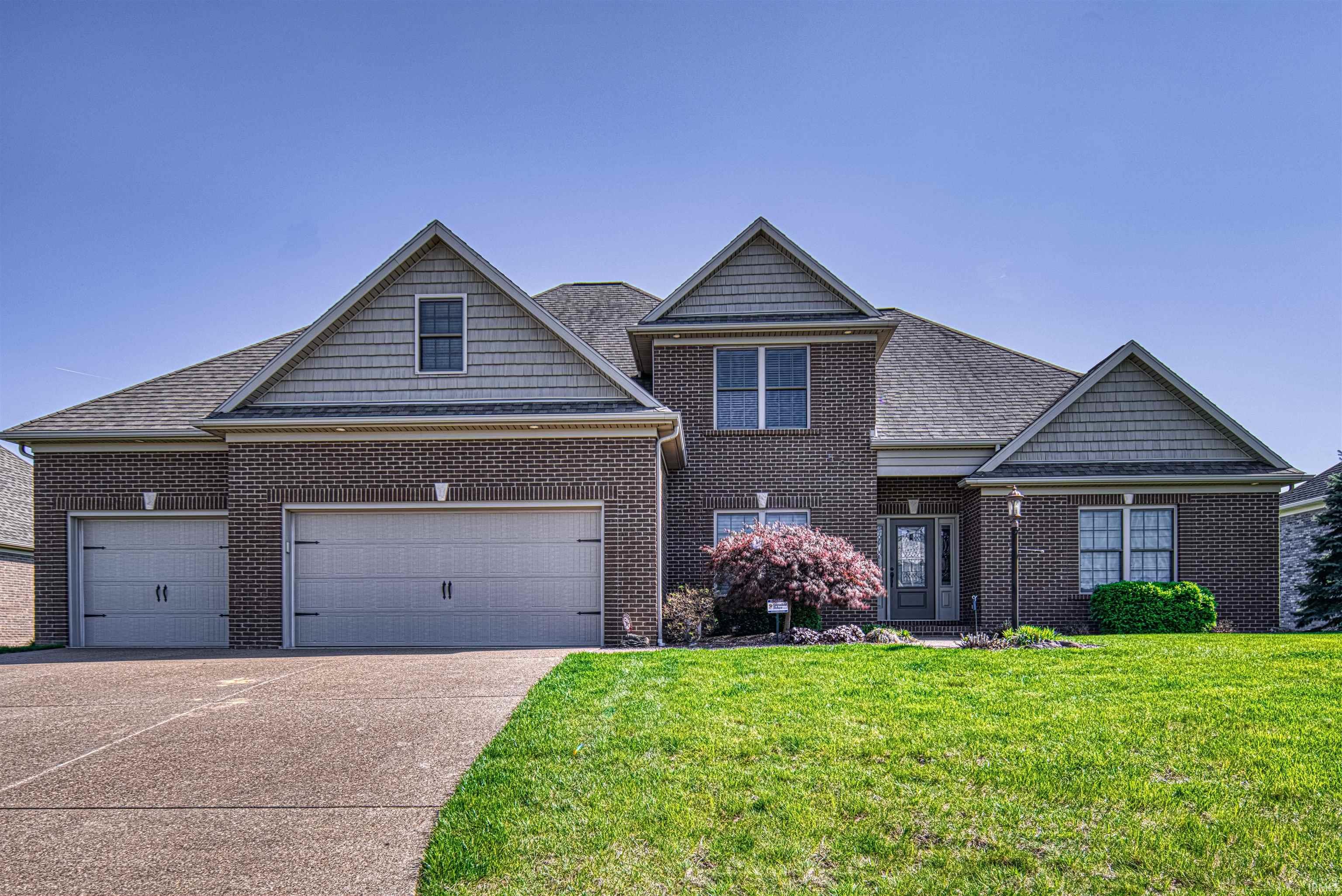 5121 Bayshore Drive, Evansville, IN 47725