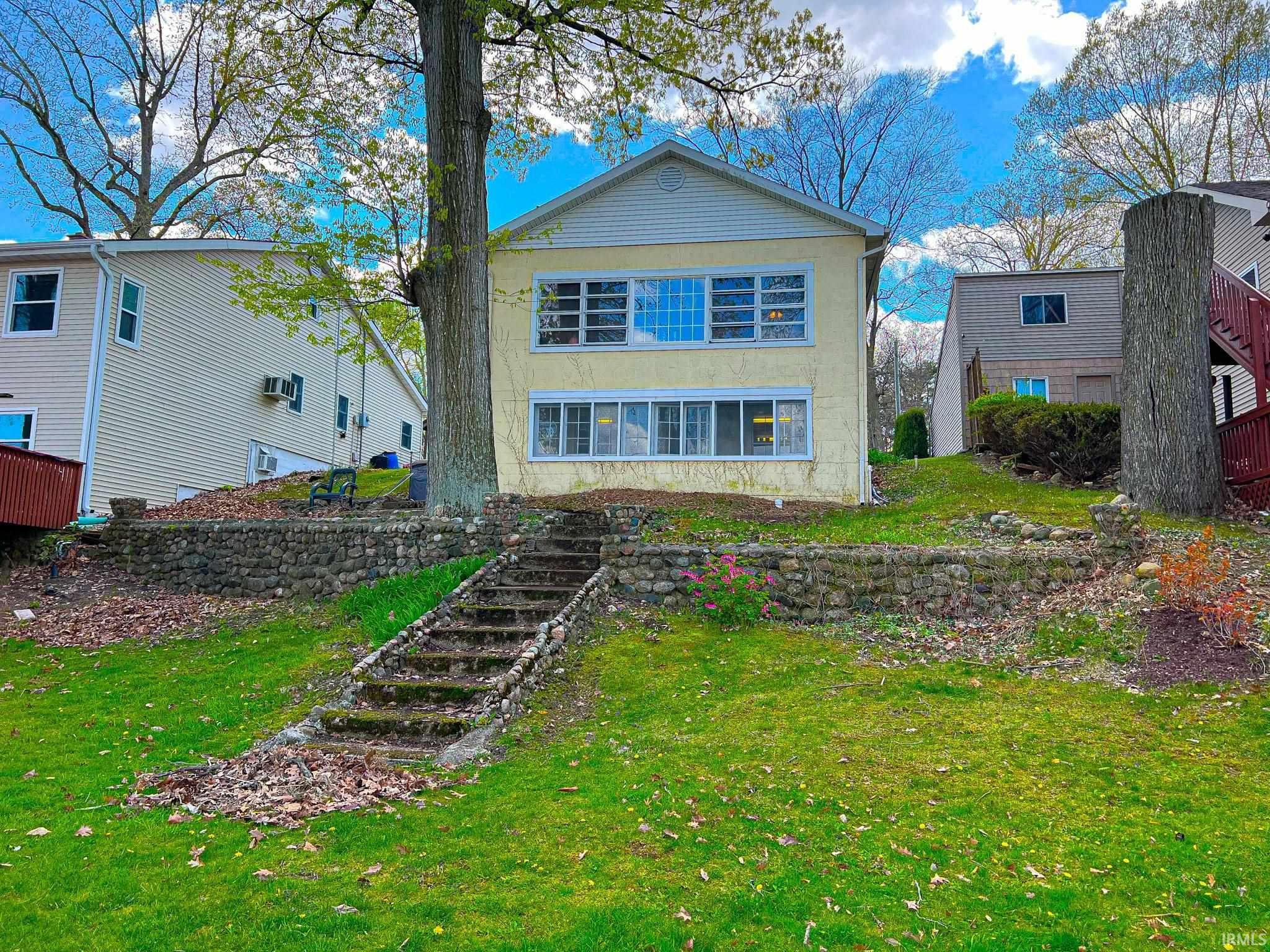 feature listing property photo