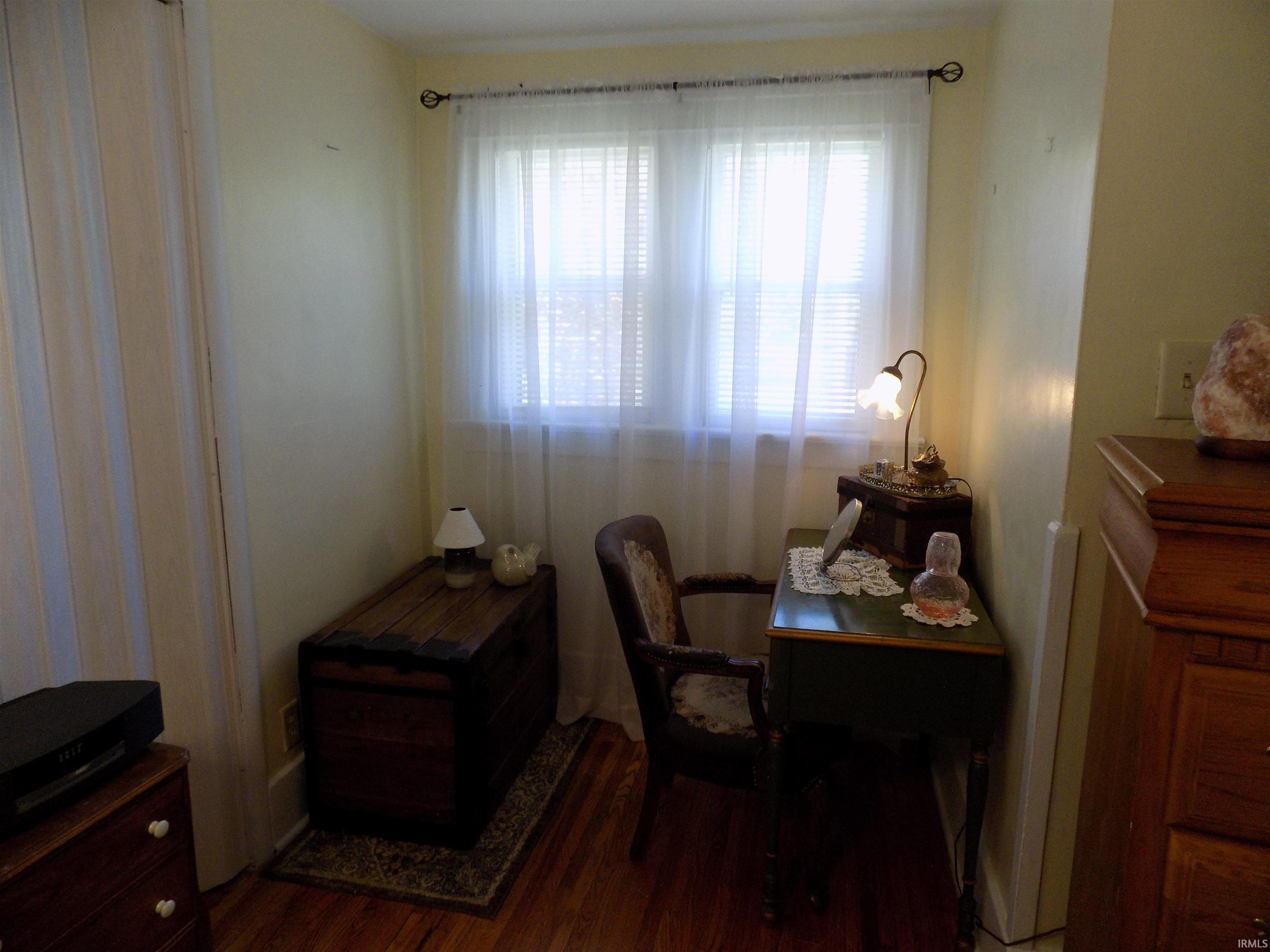 Photo 19 of 1811 E Beardsley Avenue