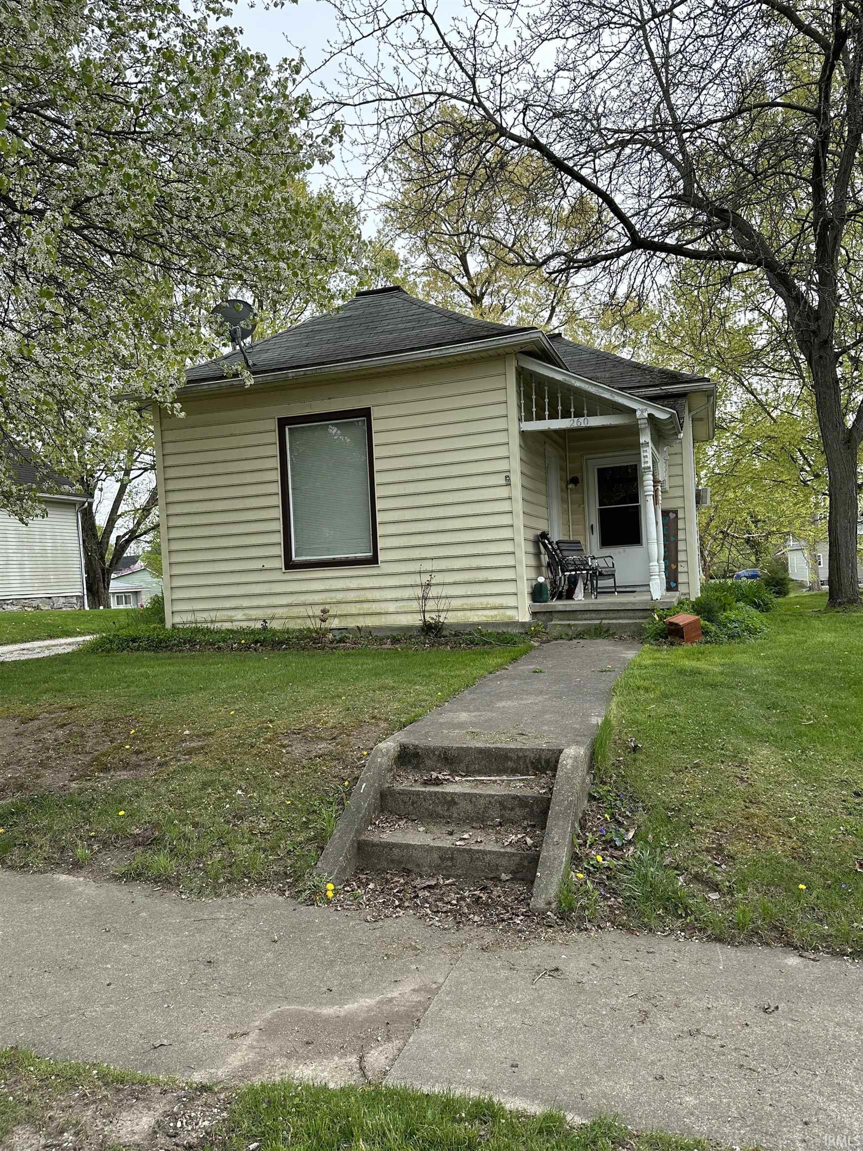 260 Morse, Markle, Indiana 46770, 2 Bedrooms Bedrooms, 5 Rooms Rooms,1 BathroomBathrooms,Residential,For Sale,Morse,202314681