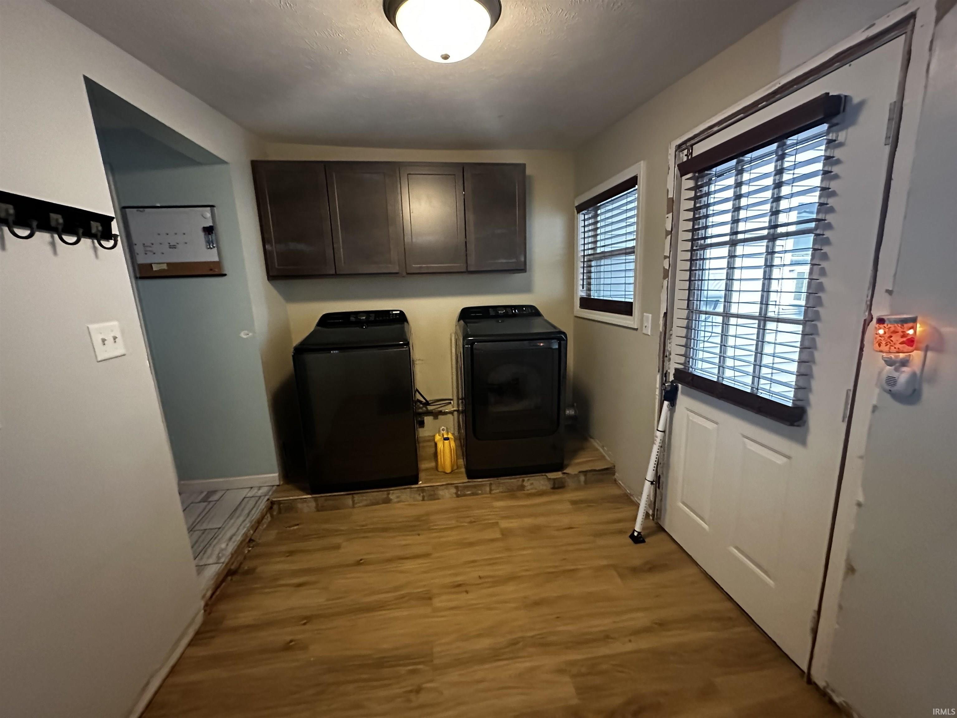 Photo 12 of 303 S Olive Street