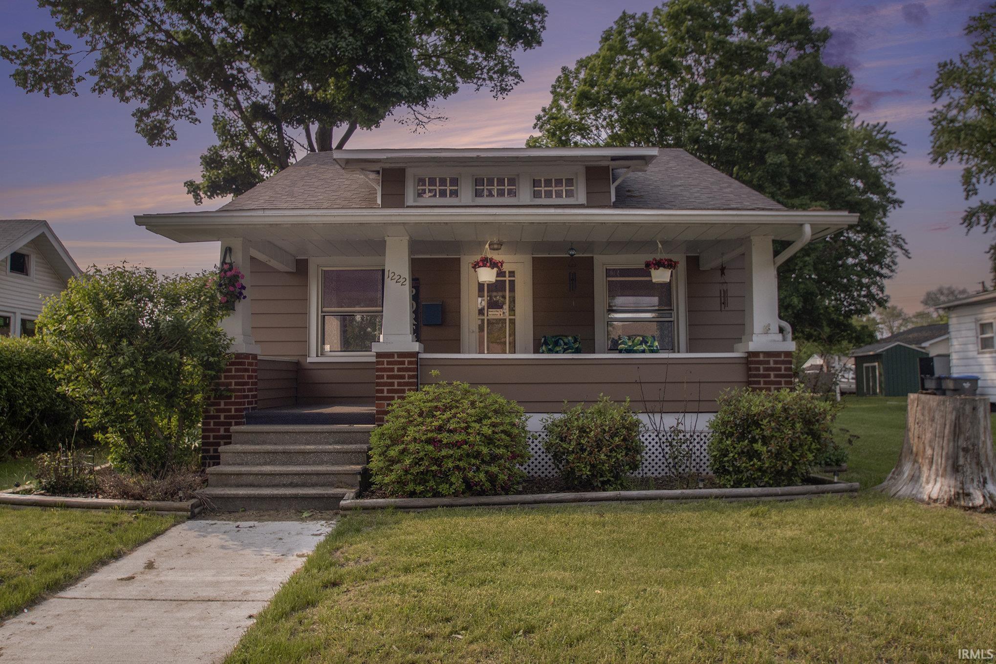 1222 E Beardsley Avenue, Elkhart, IN 46514