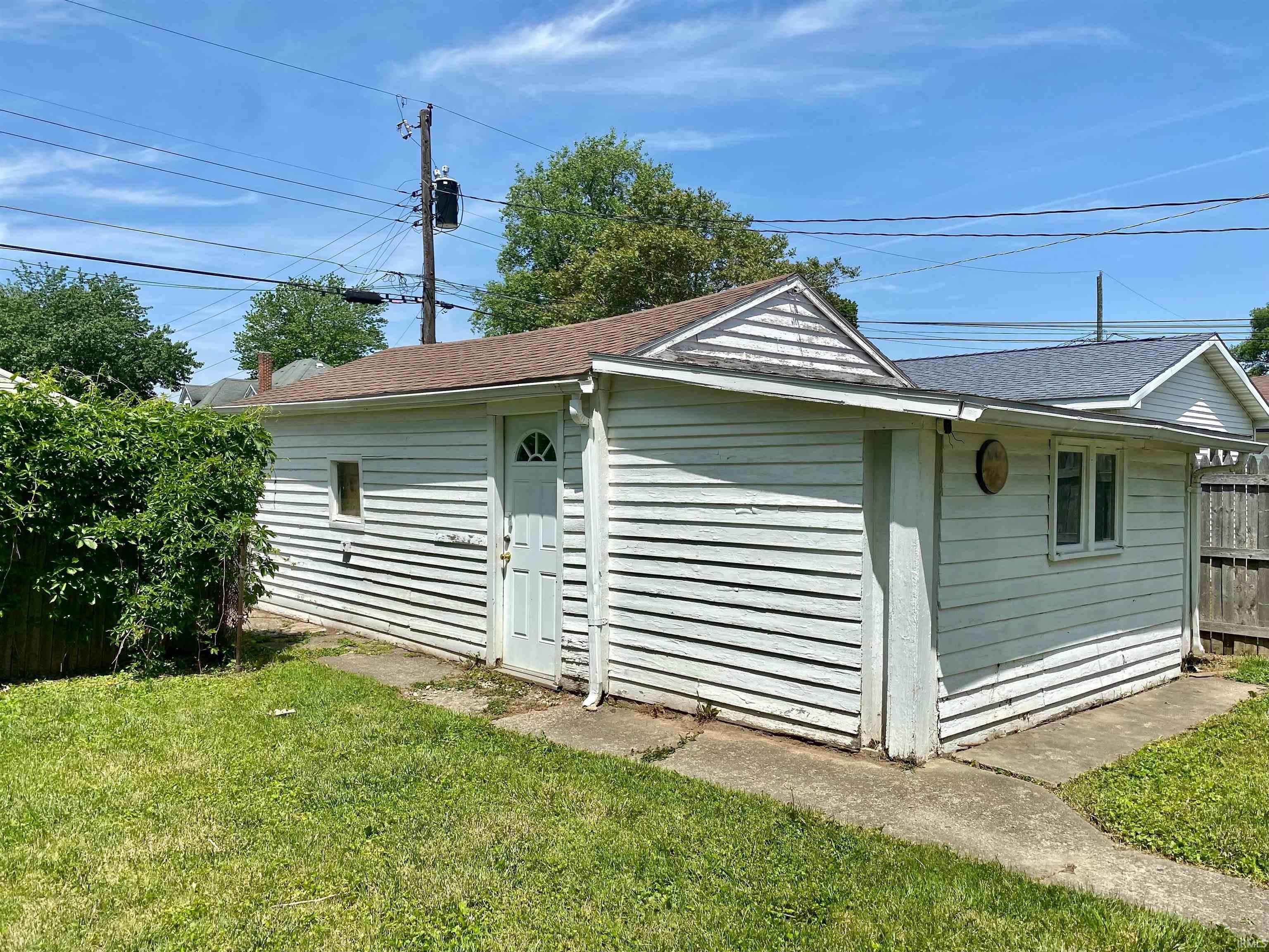 1039 S Purdum, Kokomo, IN 46902