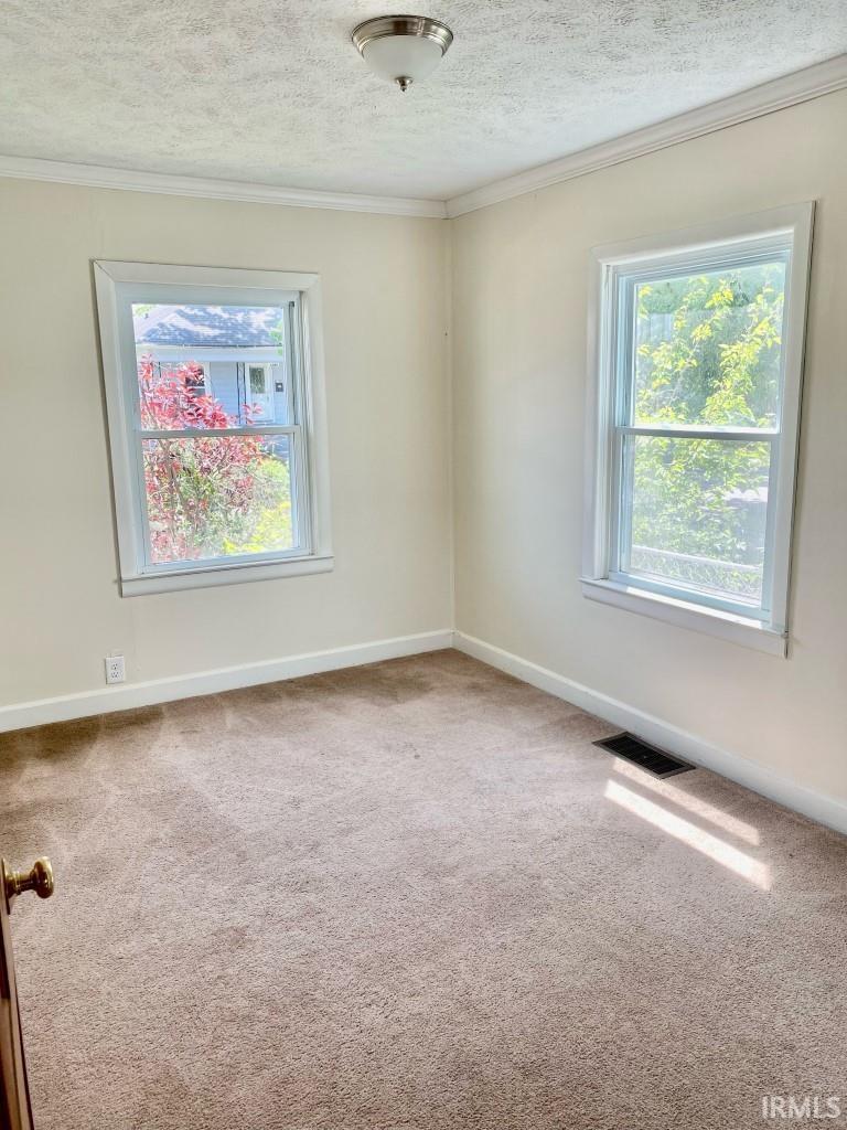 1039 S Purdum, Kokomo, IN 46902