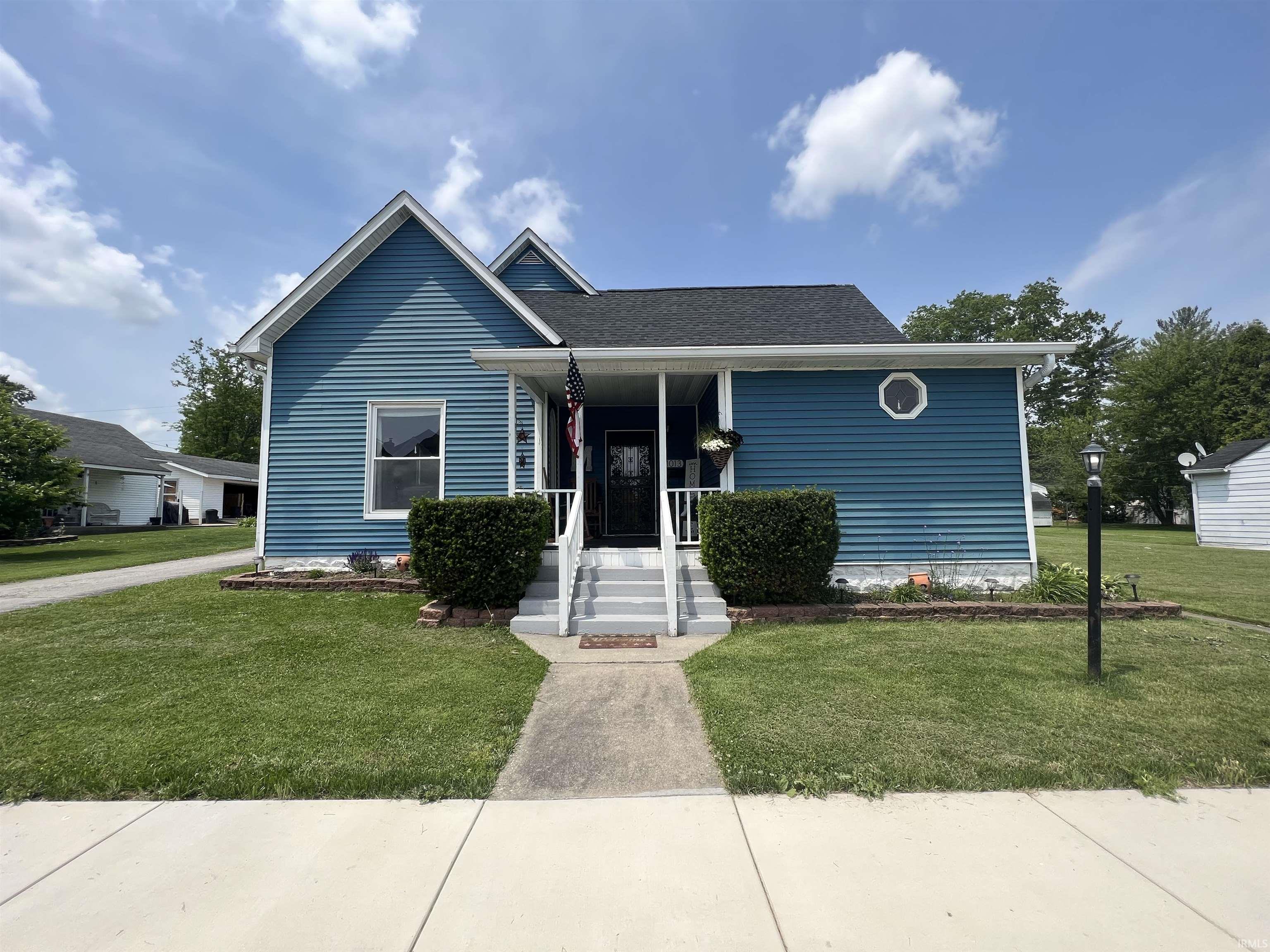 1013 W Brook Street, Mitchell, IN 47446