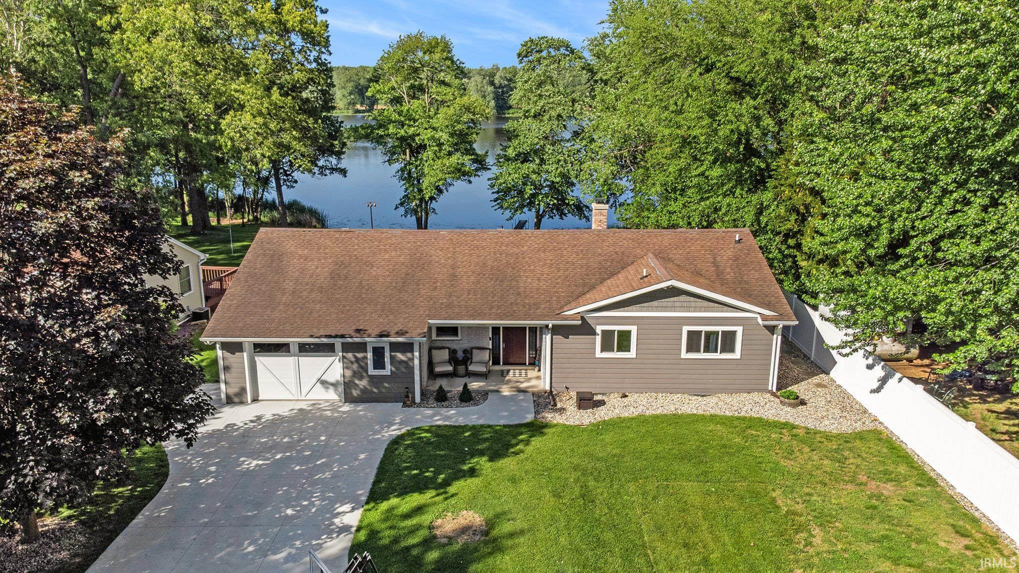 67855 Lake Trail, Lakeville, IN 46536