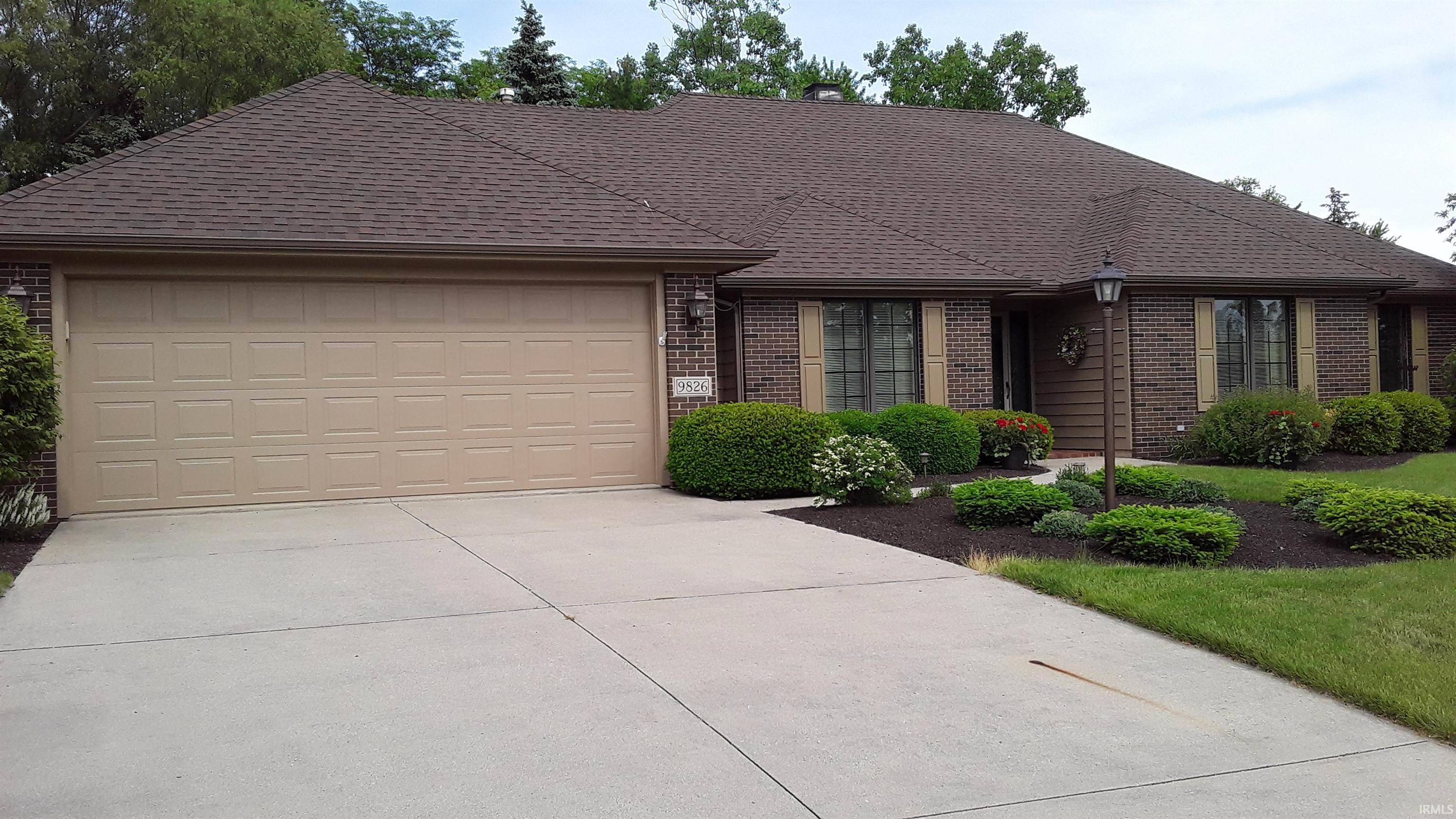 Sold 9826 Silver Lake Court Fort Wayne IN 46825 MLS# 202317805