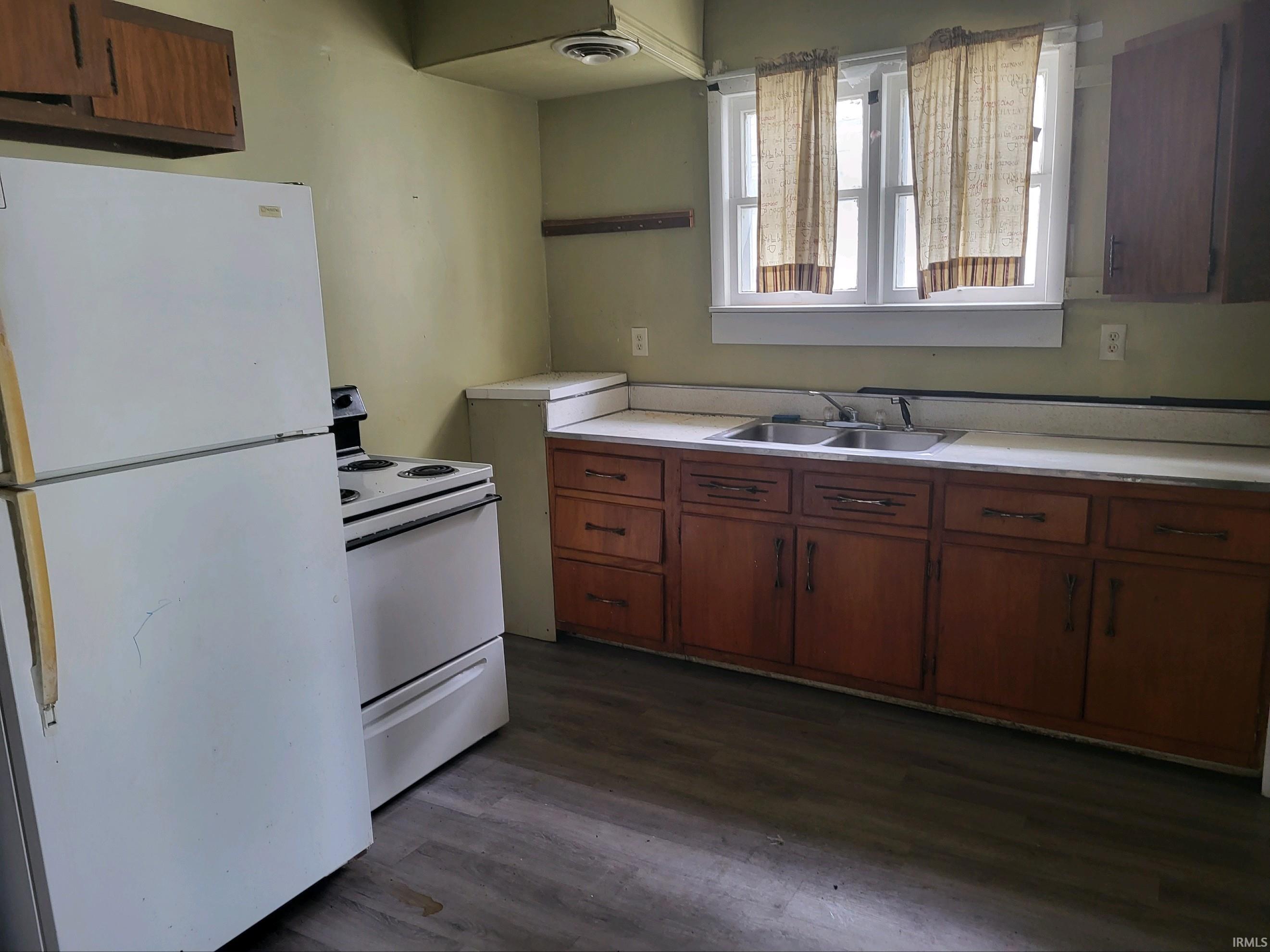 Homes for sale in Marion, IN | 1309 W 1st St, Marion, IN 46952 | MLS# 202318473