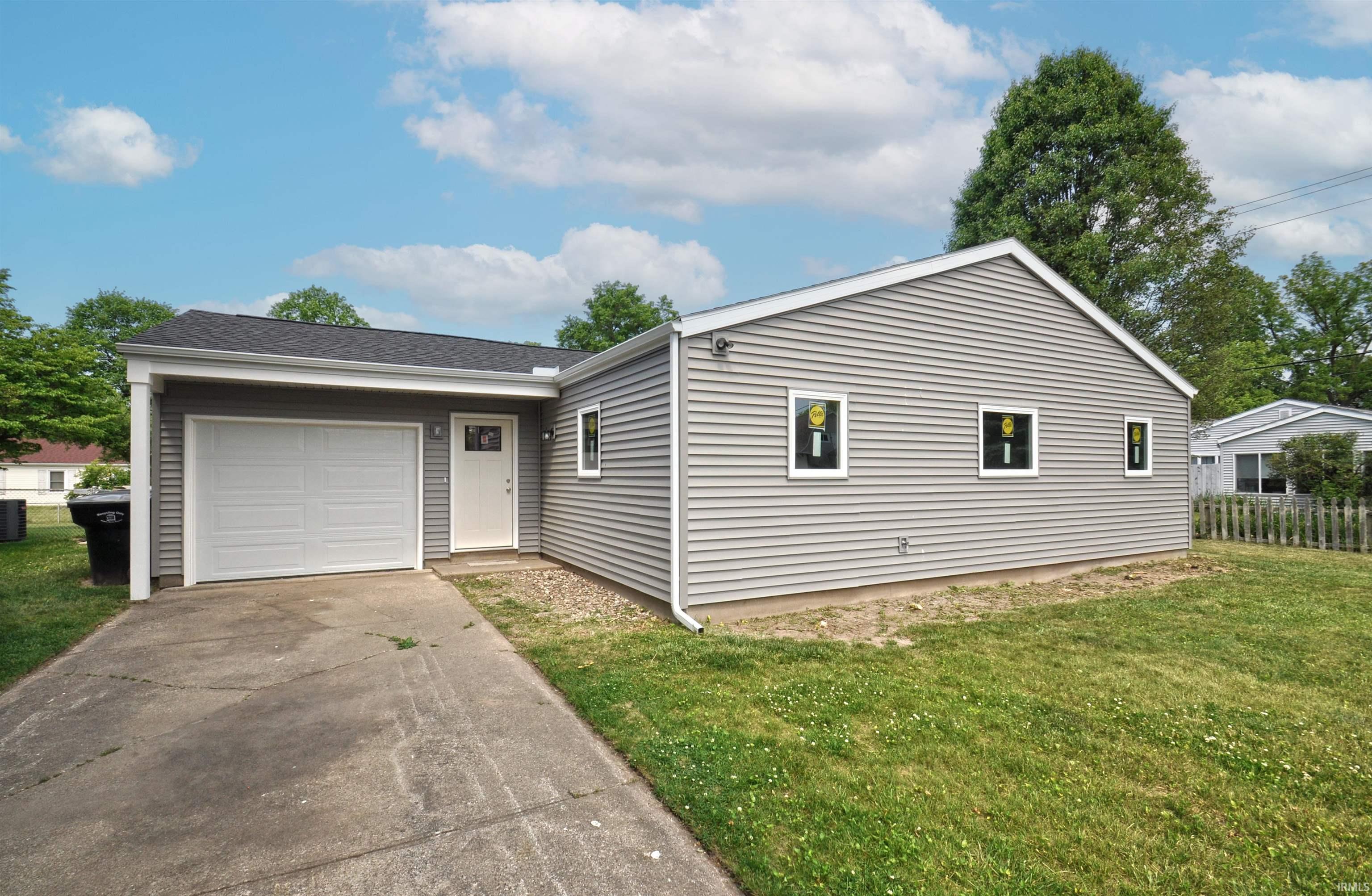 4539 Crawford Court, South Bend, IN 46614