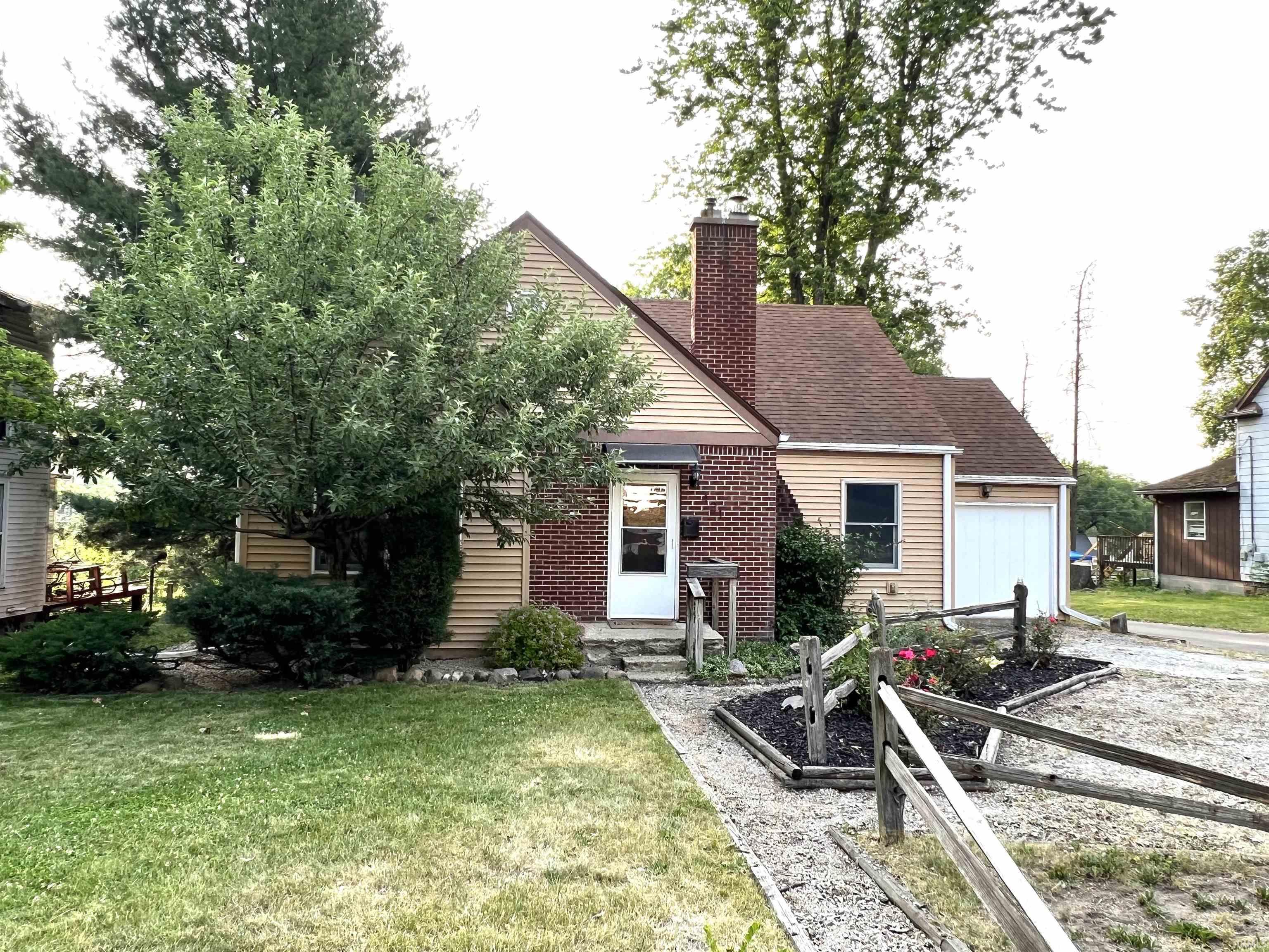 421 S Union Street, Warsaw, IN 46580