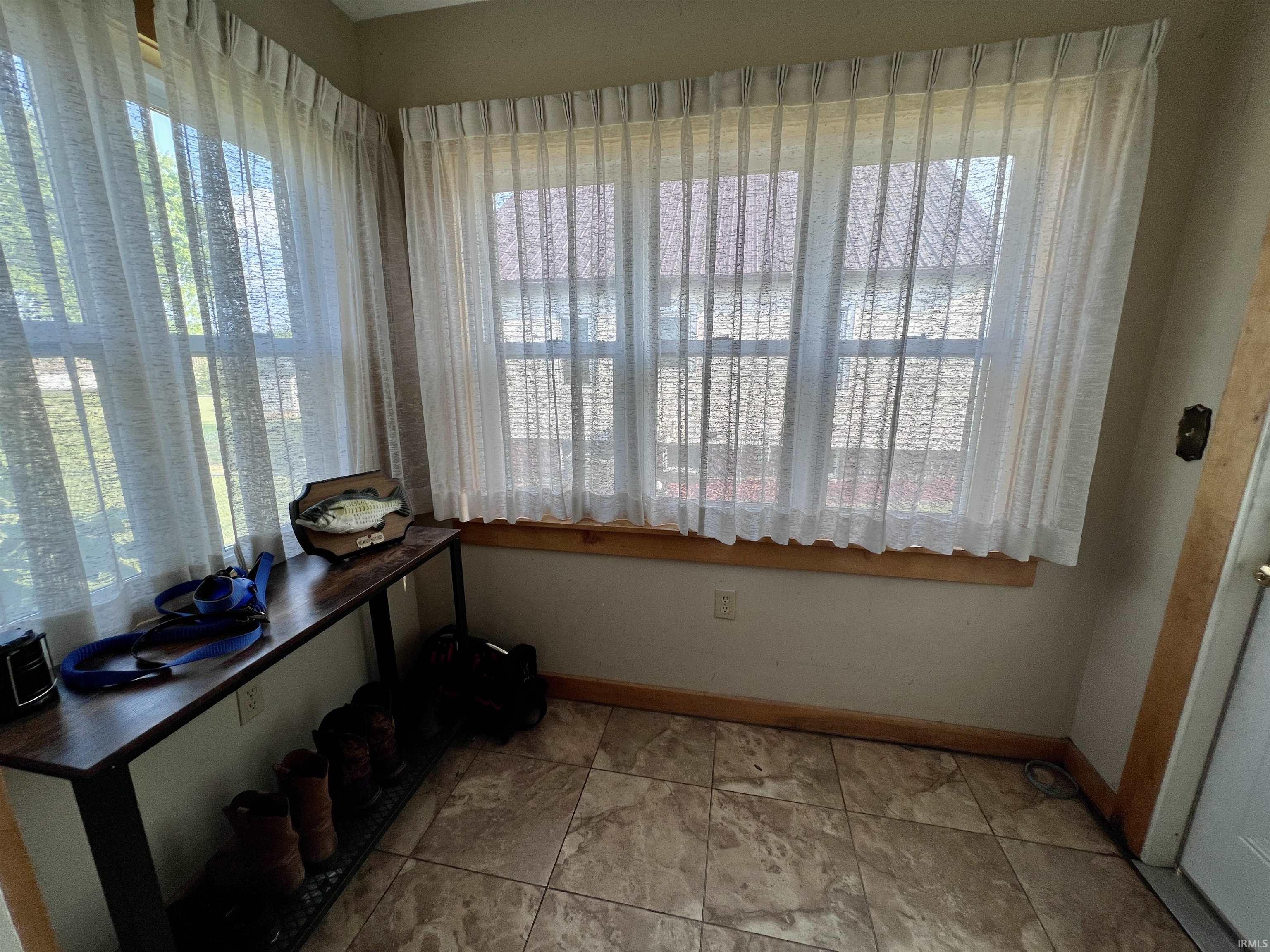207 N Fifth, Holland, IN 47541