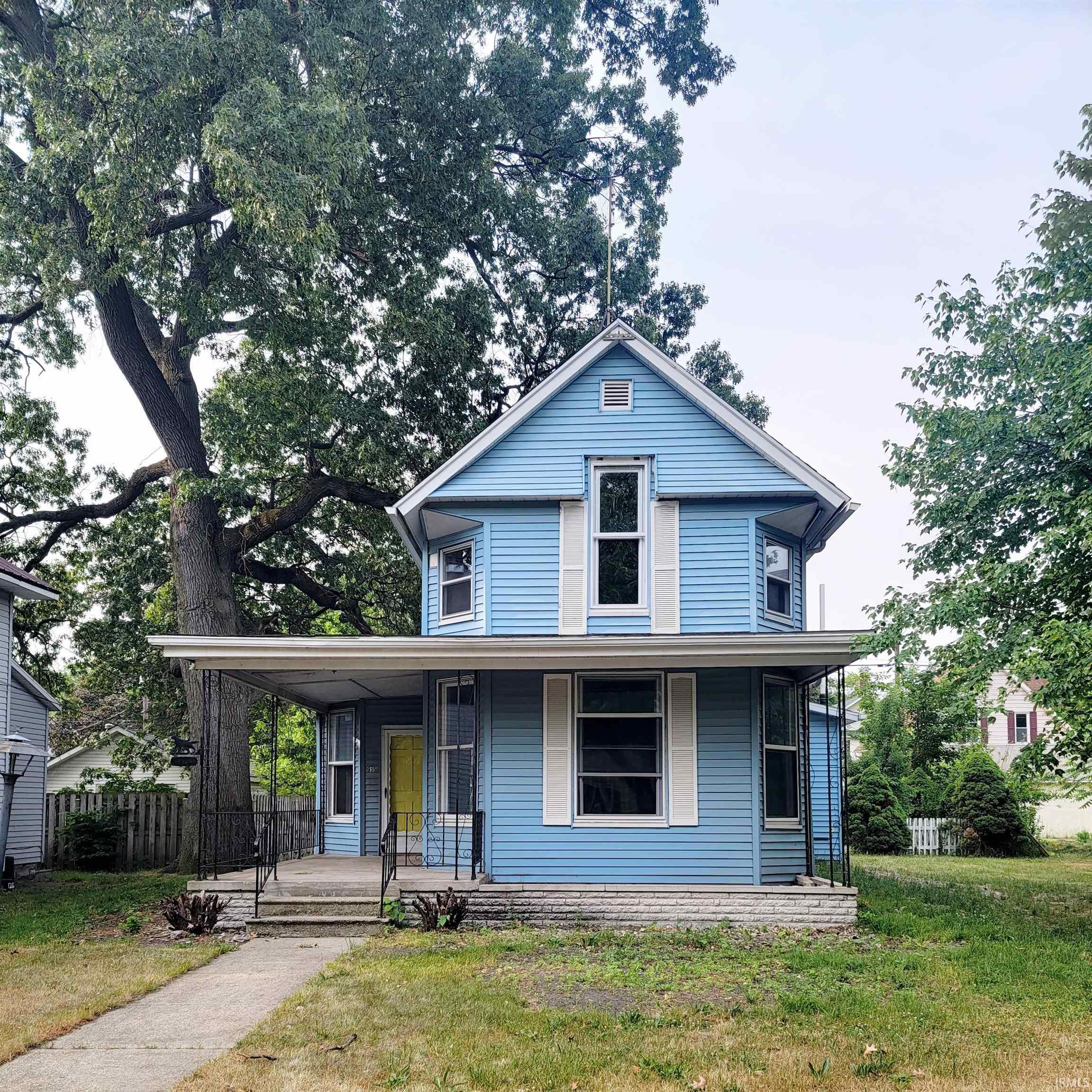 Photo 1 of 915 Fulton Street