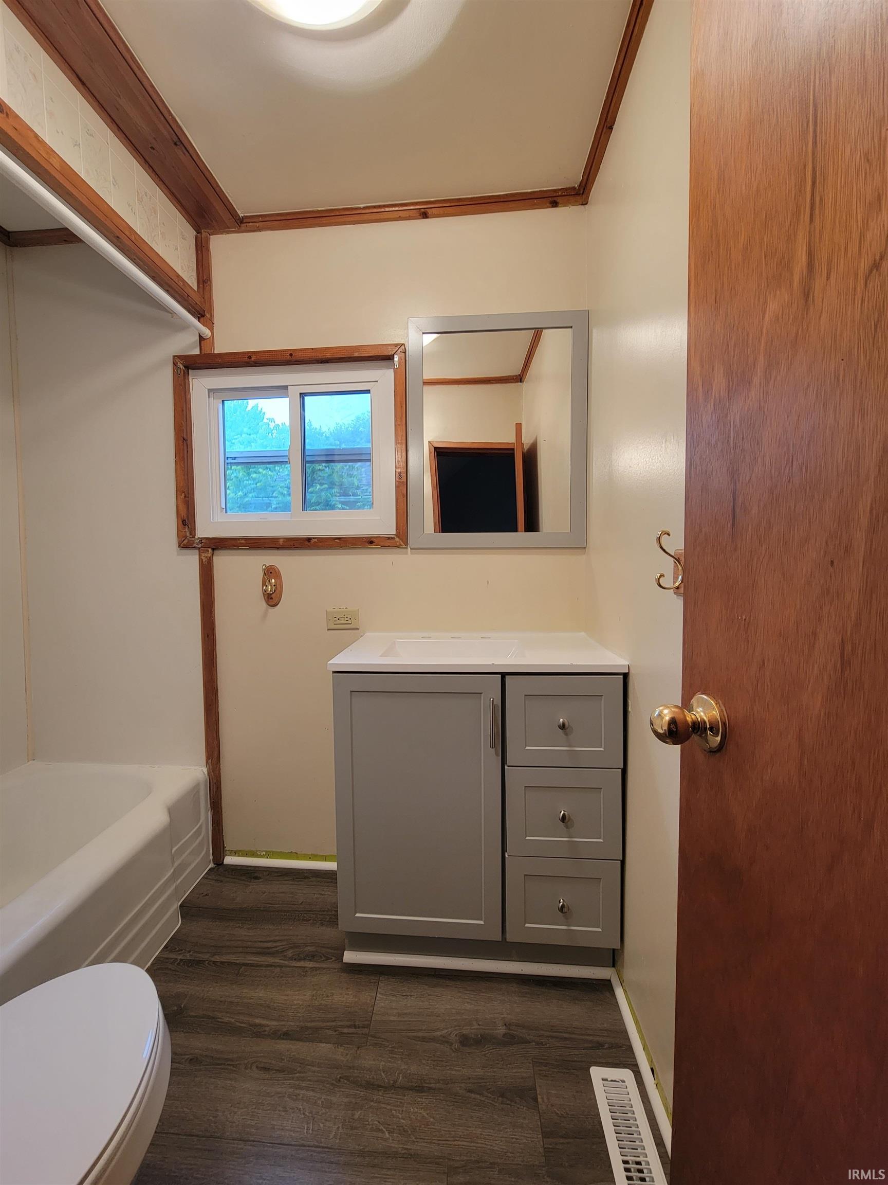 Photo 15 of 915 Fulton Street