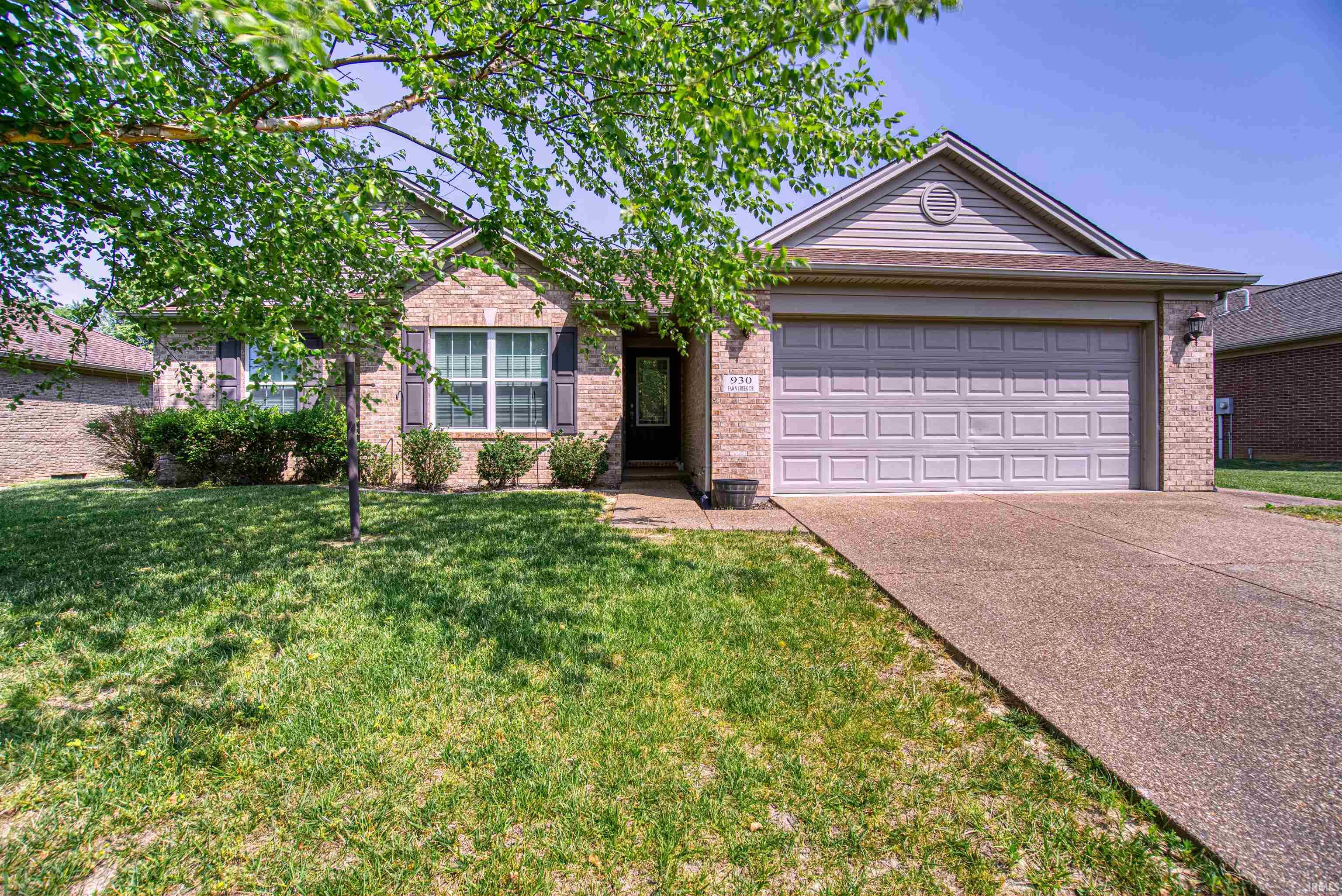 930 Fawn Creek Drive, Evansville, IN 47712