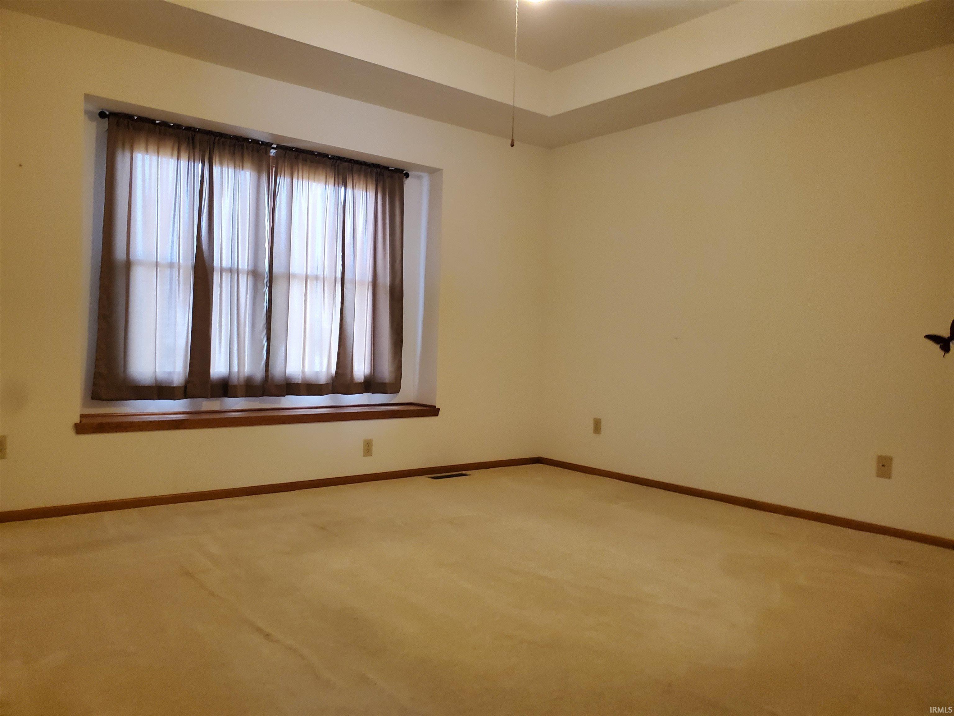 250 S Eagle Glen Drive