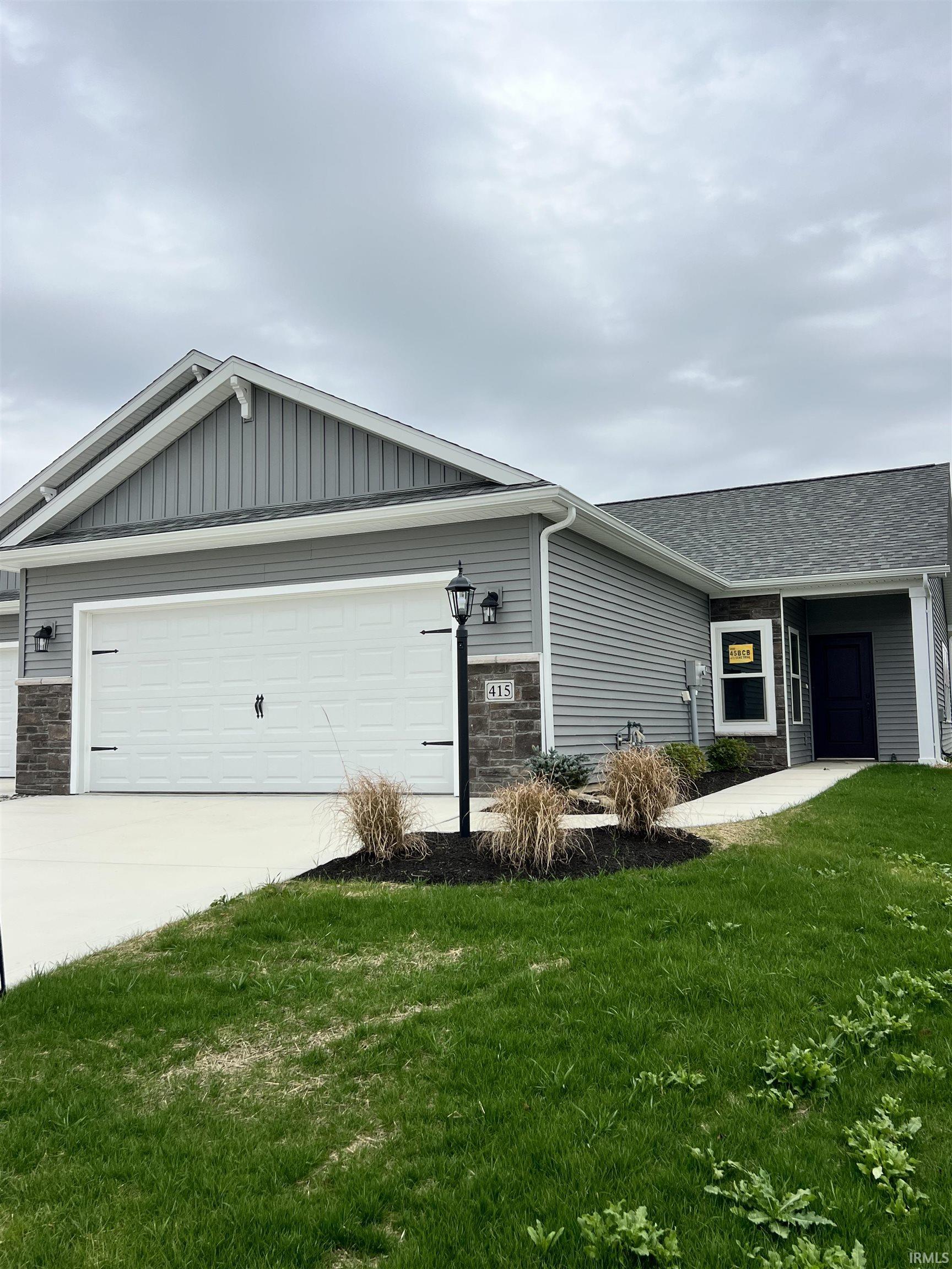 Homes for sale in Roanoke, IN | 415 Gene Dr, Roanoke, IN 46783 | MLS# 202319951