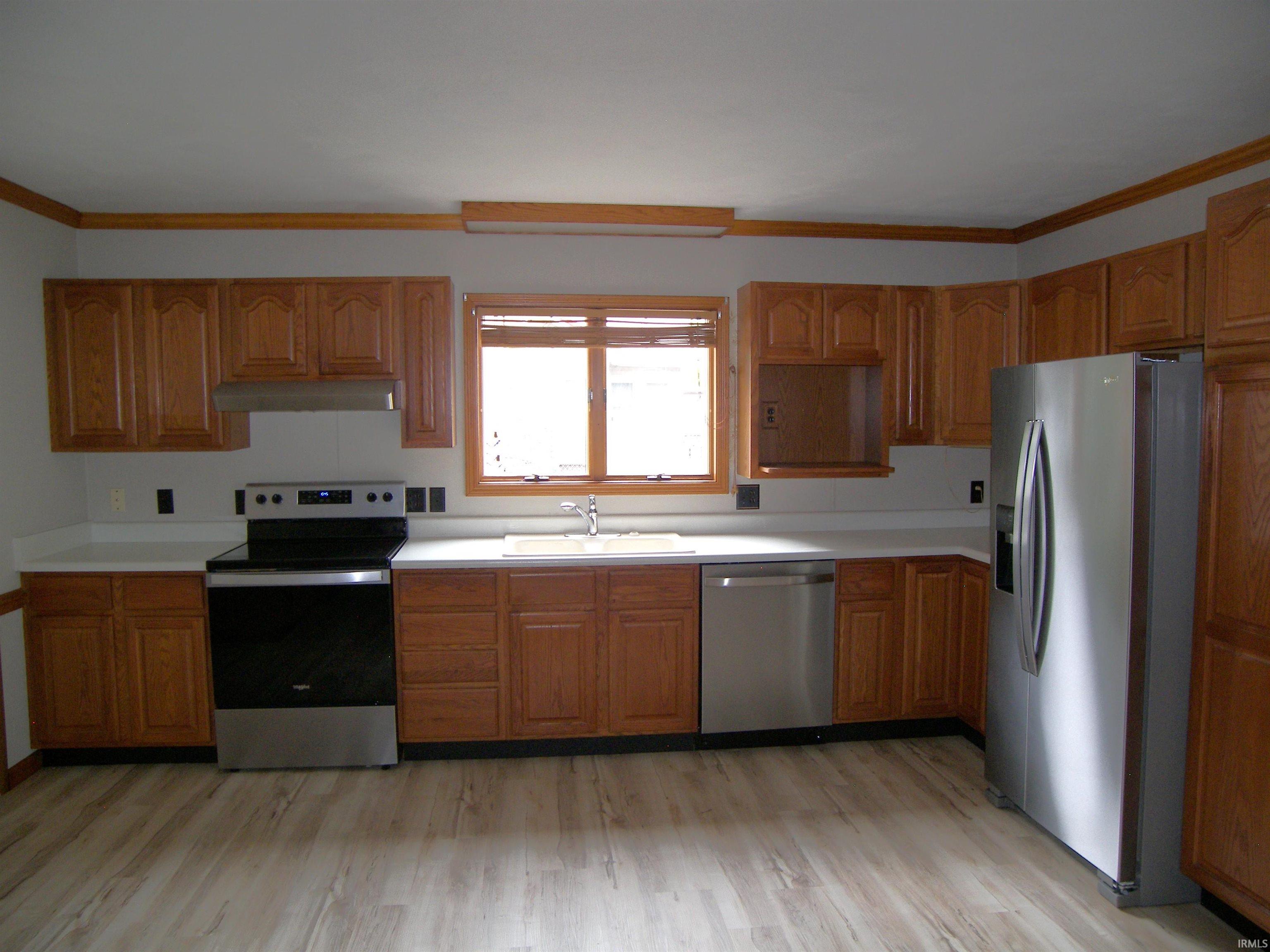 Photo 14 of 410 W Dixie Drive
