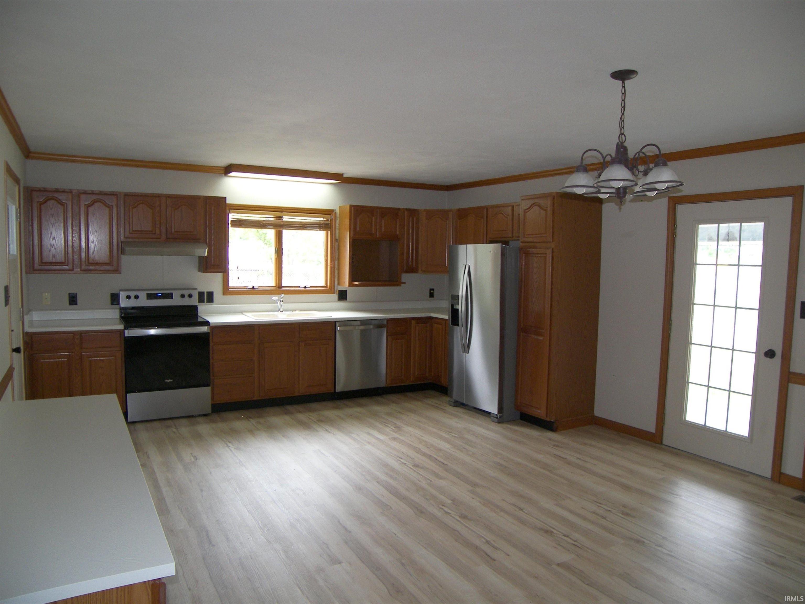 Photo 16 of 410 W Dixie Drive