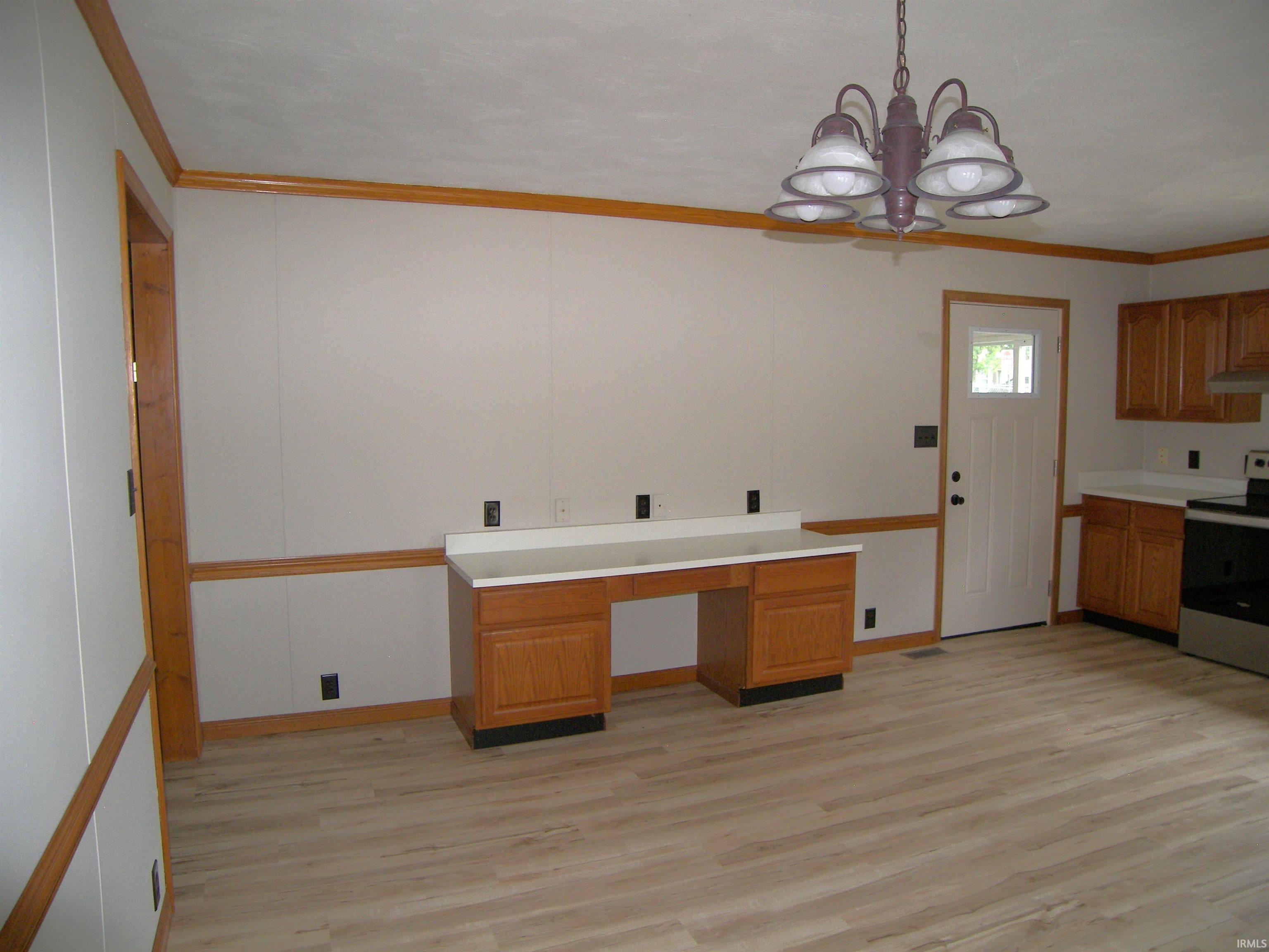 Photo 18 of 410 W Dixie Drive