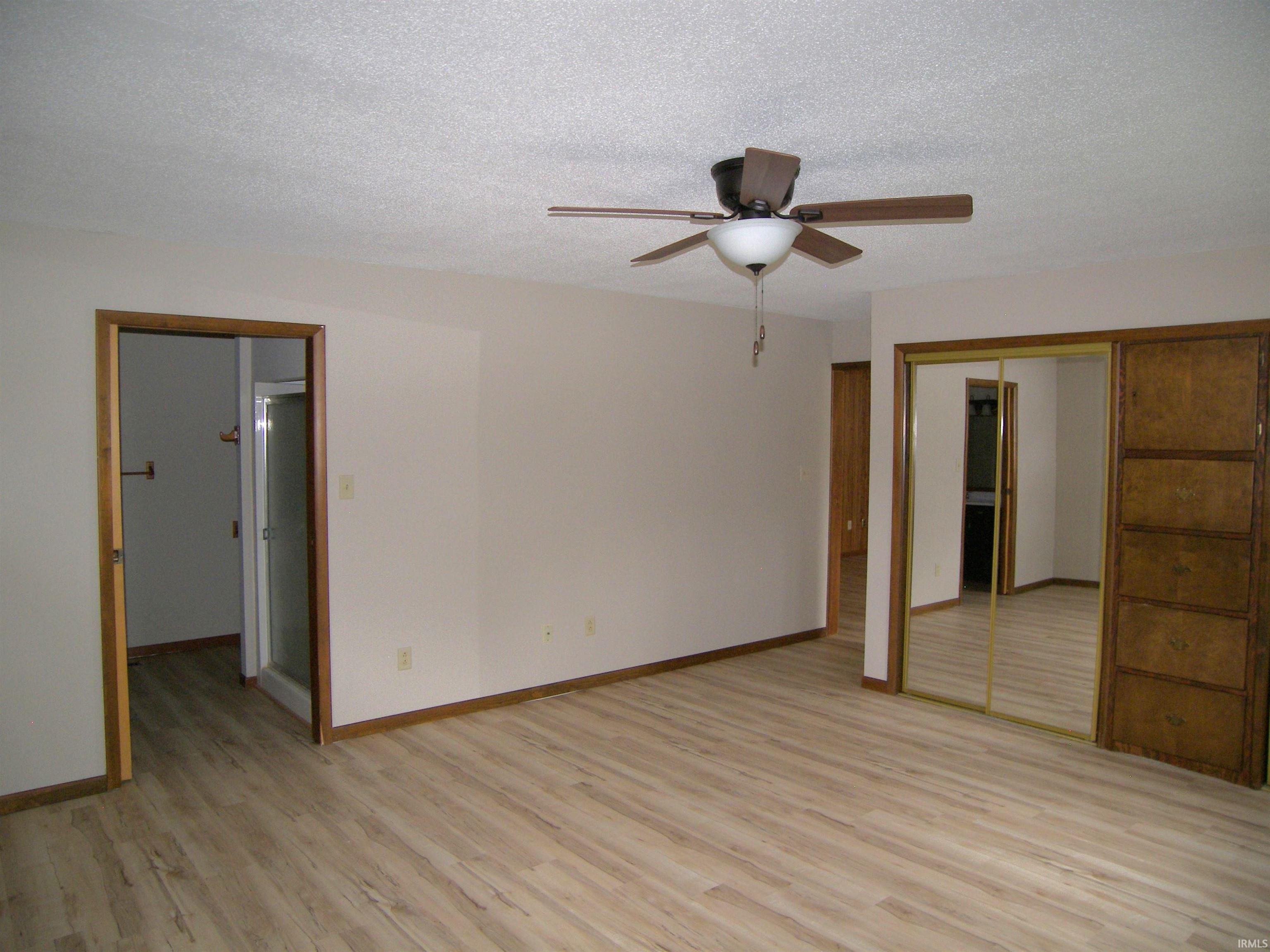 Photo 21 of 410 W Dixie Drive