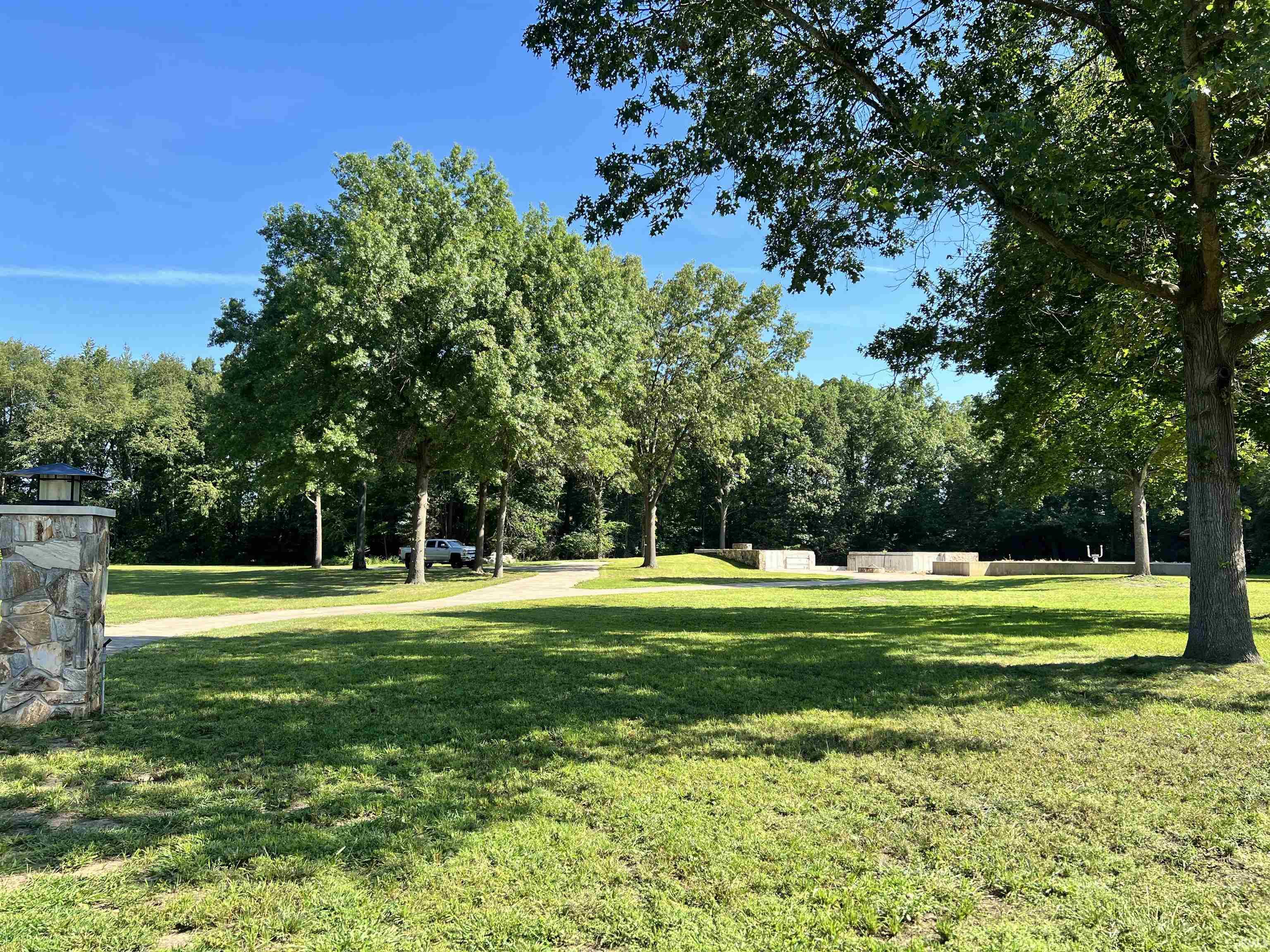 Photo 14 of 00000 Greenleaf Boulevard
