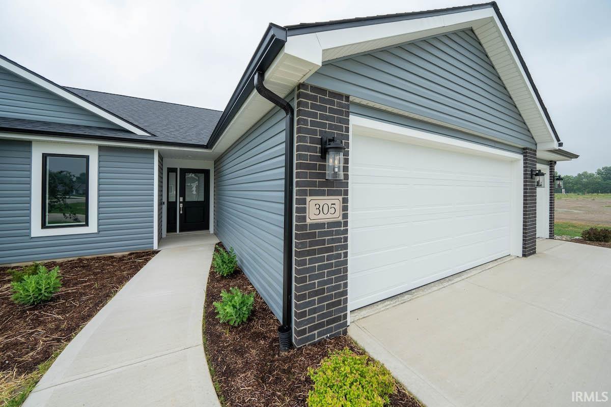 Photo 1 of 305 Cottonwood Court