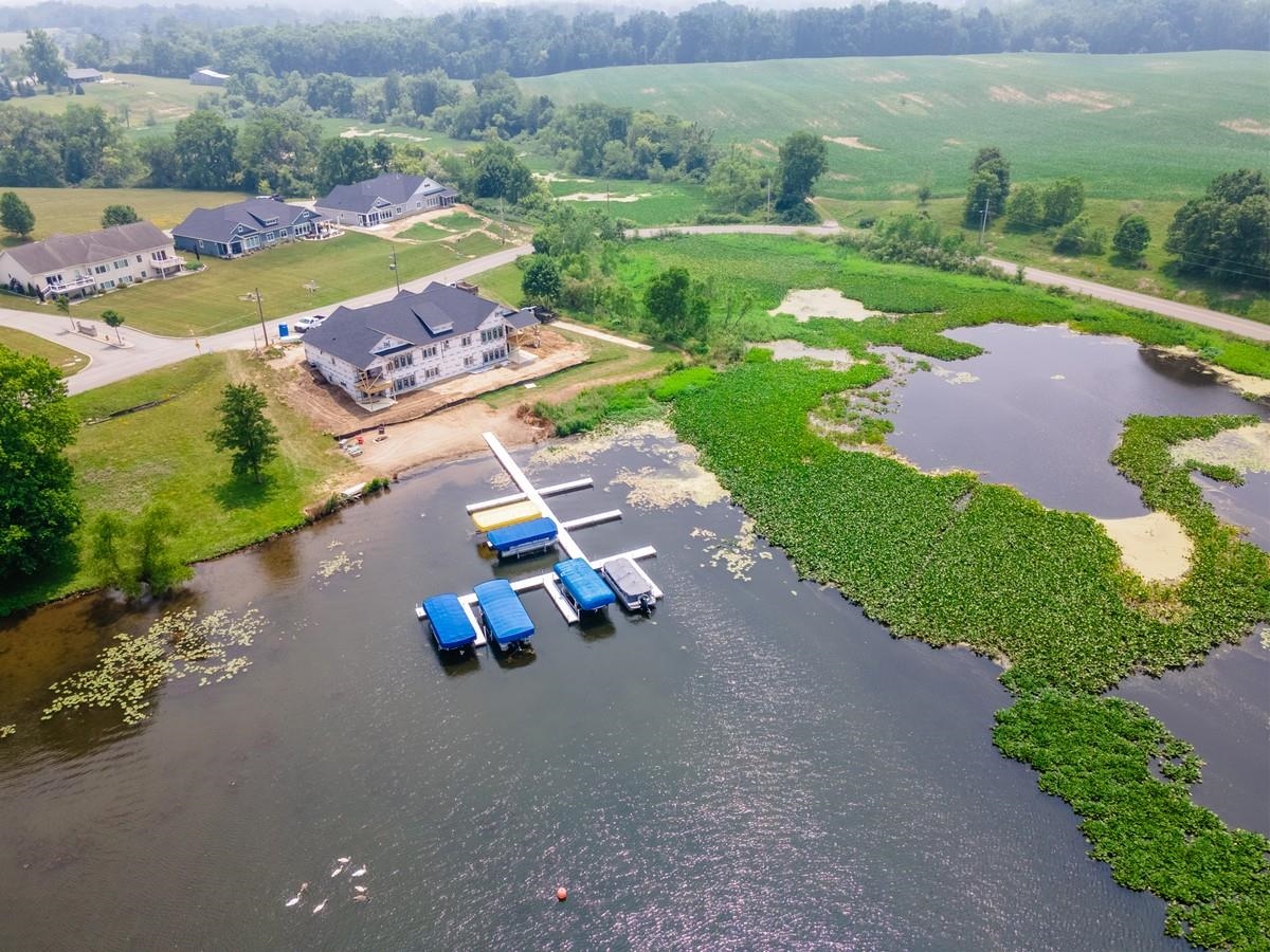 Photo 6 of 300 Lane 150 Hamilton Lk