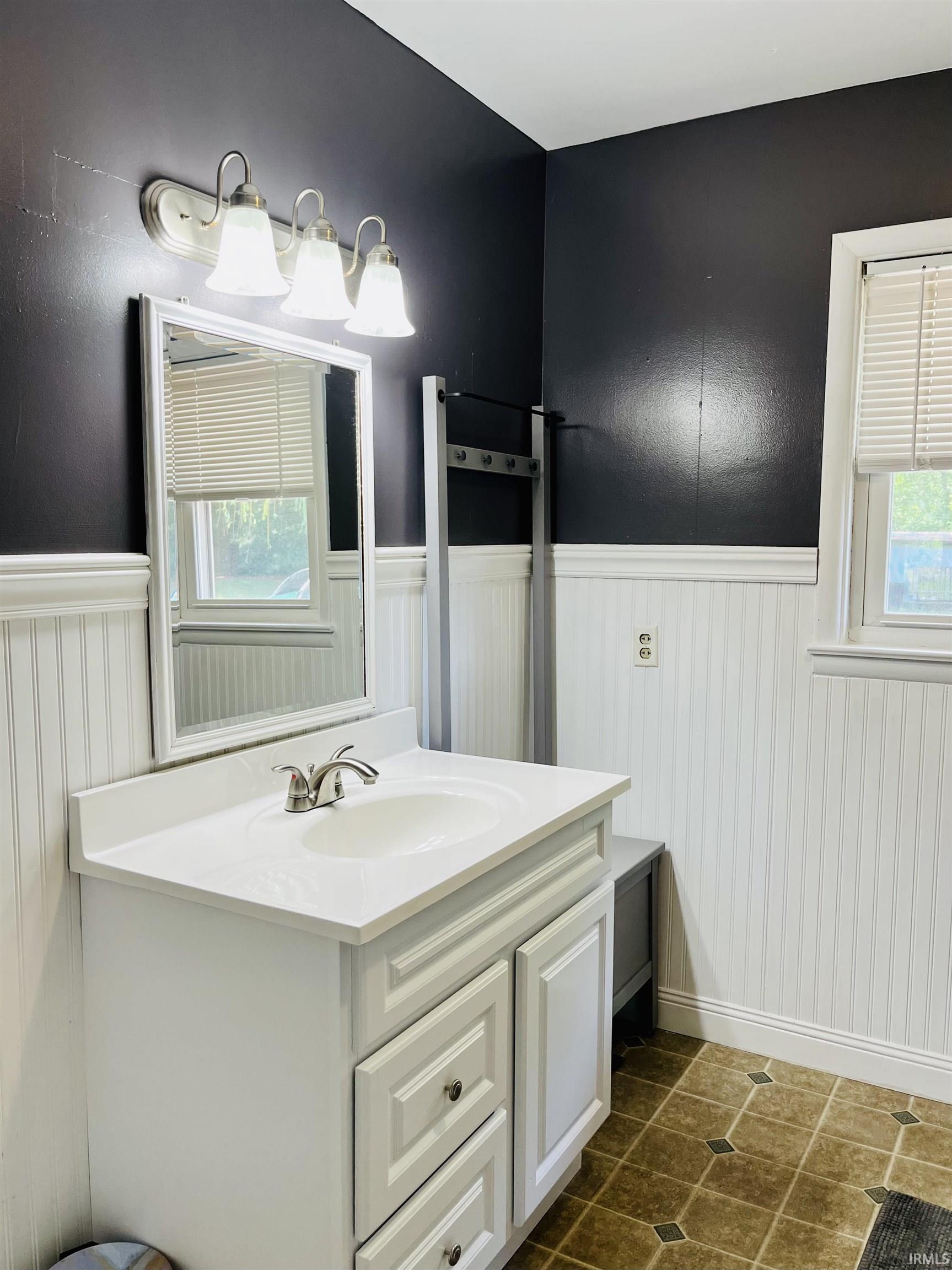 Birdseye Real Estate 8264 E Schnellville Road IN 47513 249,000 202323949