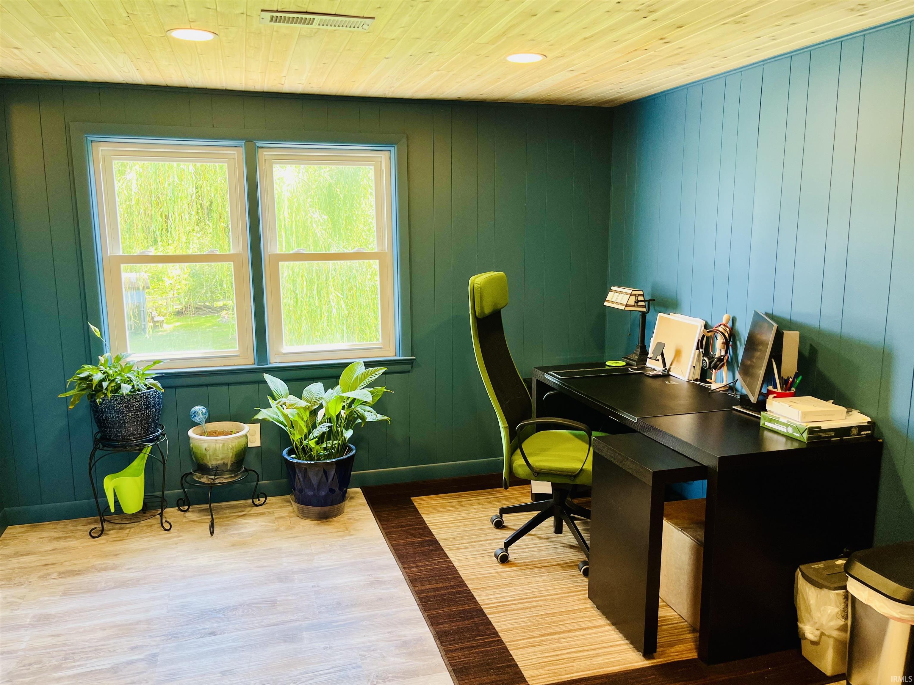 Birdseye Real Estate 8264 E Schnellville Road IN 47513 249,000 202323949