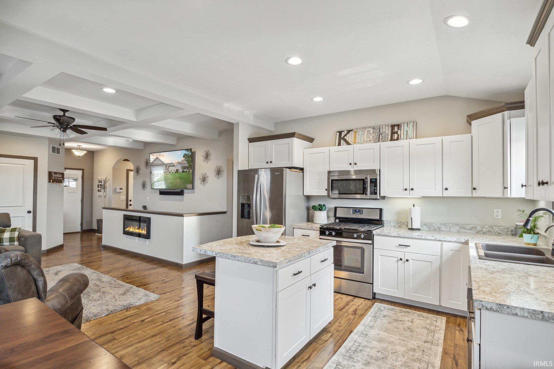 Photo 6 of 1815 Carina Circle