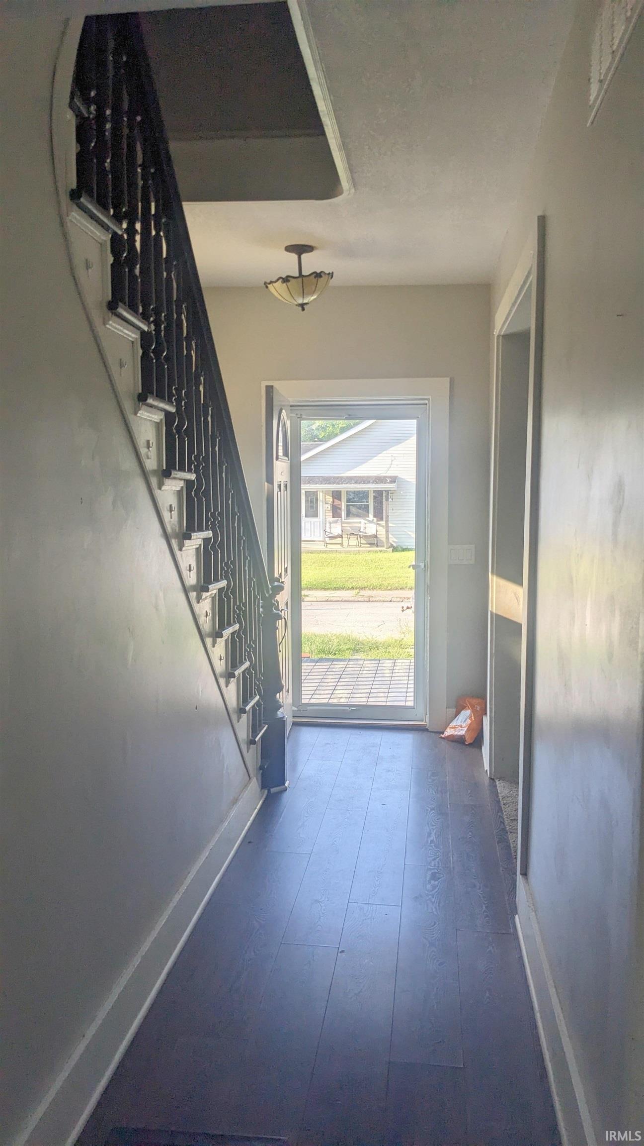 Photo 12 of 515 W Central Street