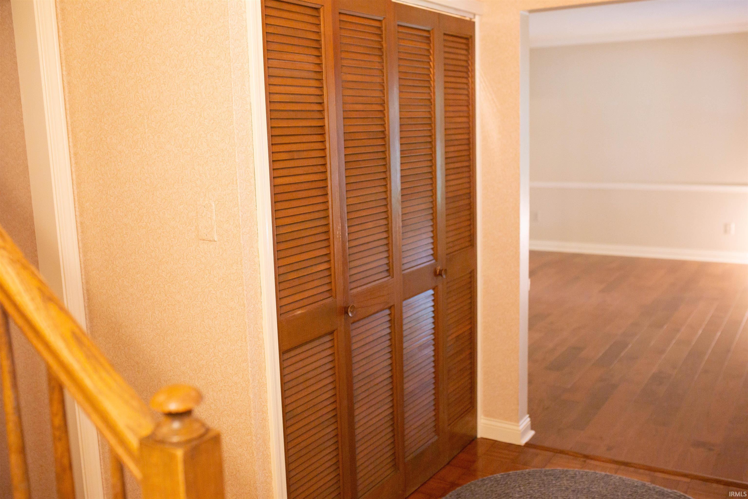 Photo 18 of 501 Oak Crest Drive