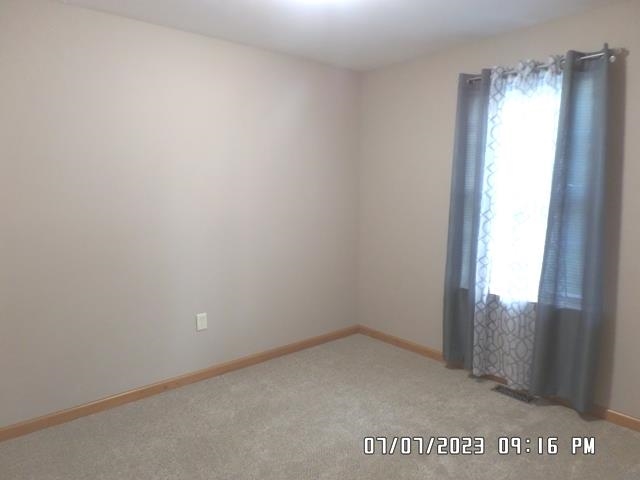 Photo 9 of 1707 Roys Avenue