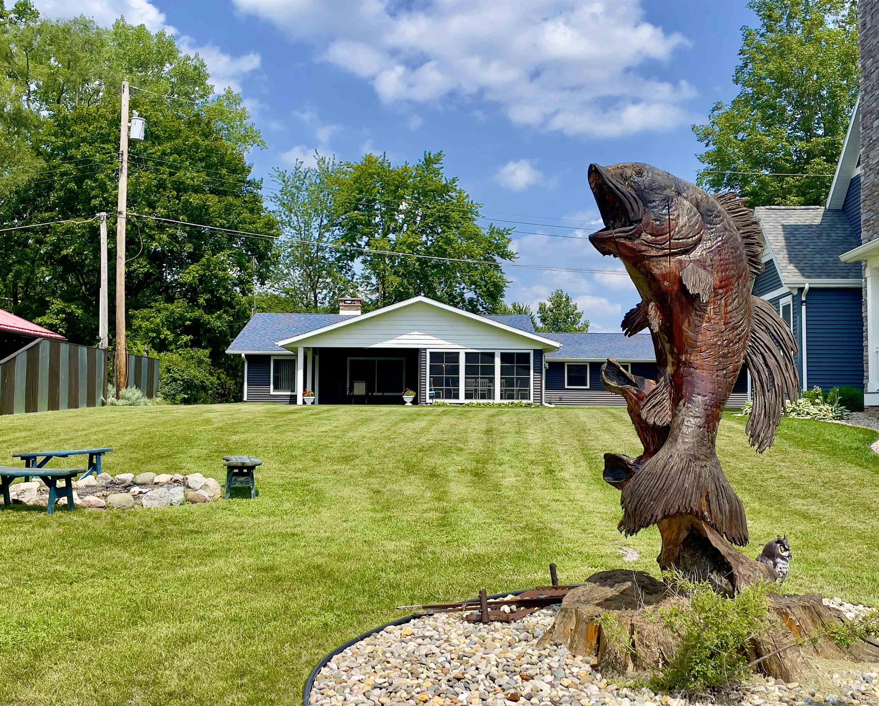 Homes for Sale in Barbee Chain of Lakes, Leesburg, Indiana Amy Evans