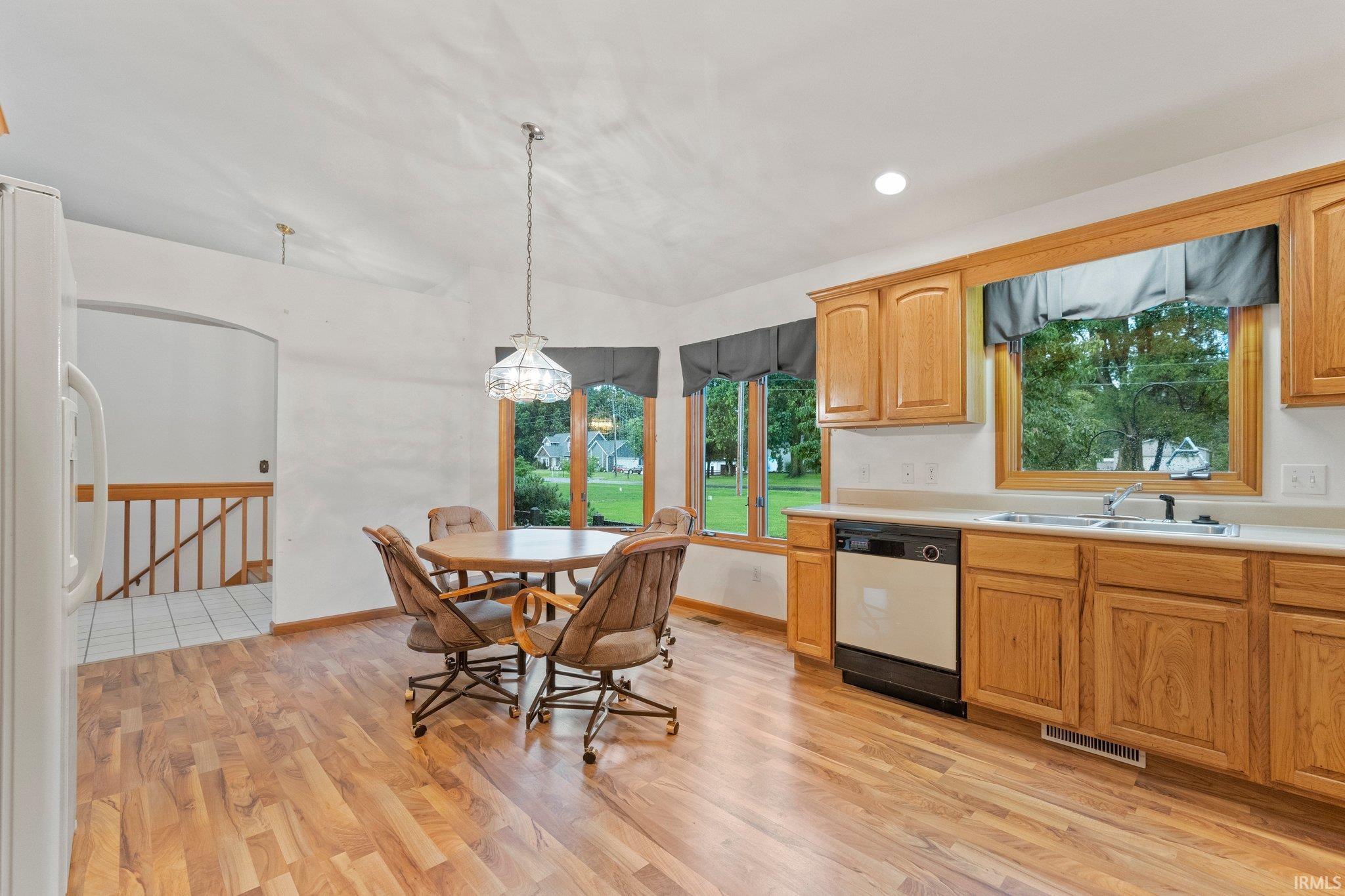 Photo 4 of 3795 W Landis Rd