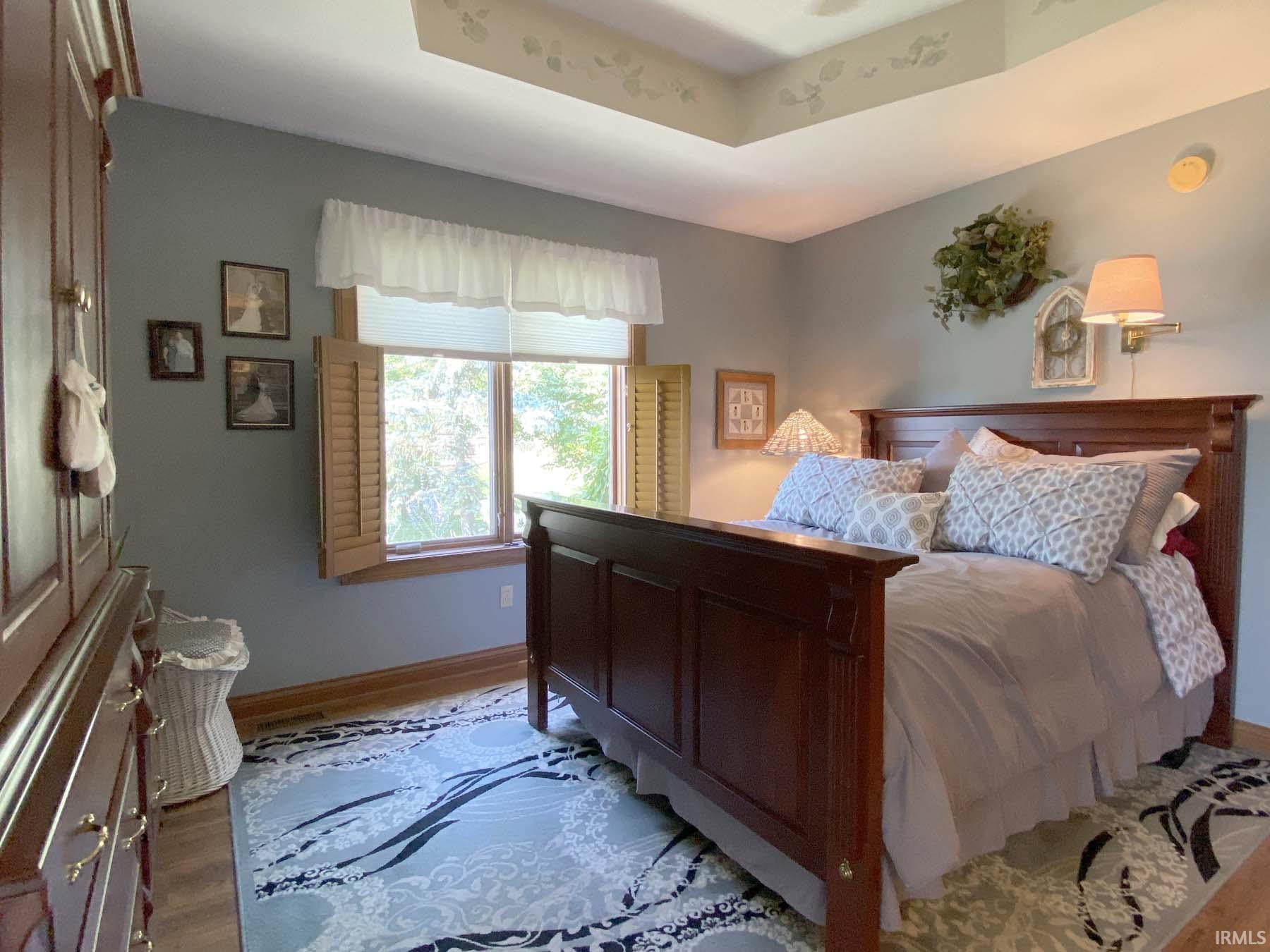 181 N Quail Run